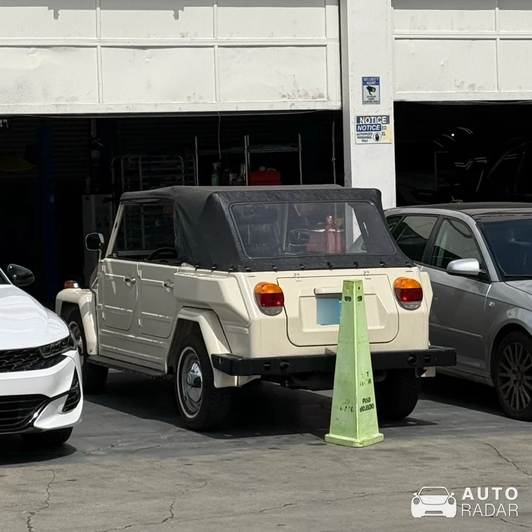 Volkswagen 181 spotted in Beverly Hills