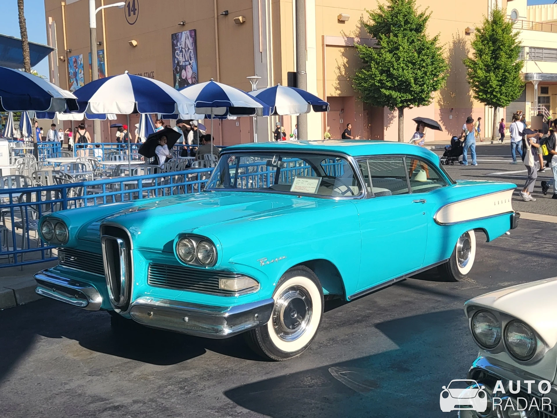 Edsel Ranger spotted in 大阪市
