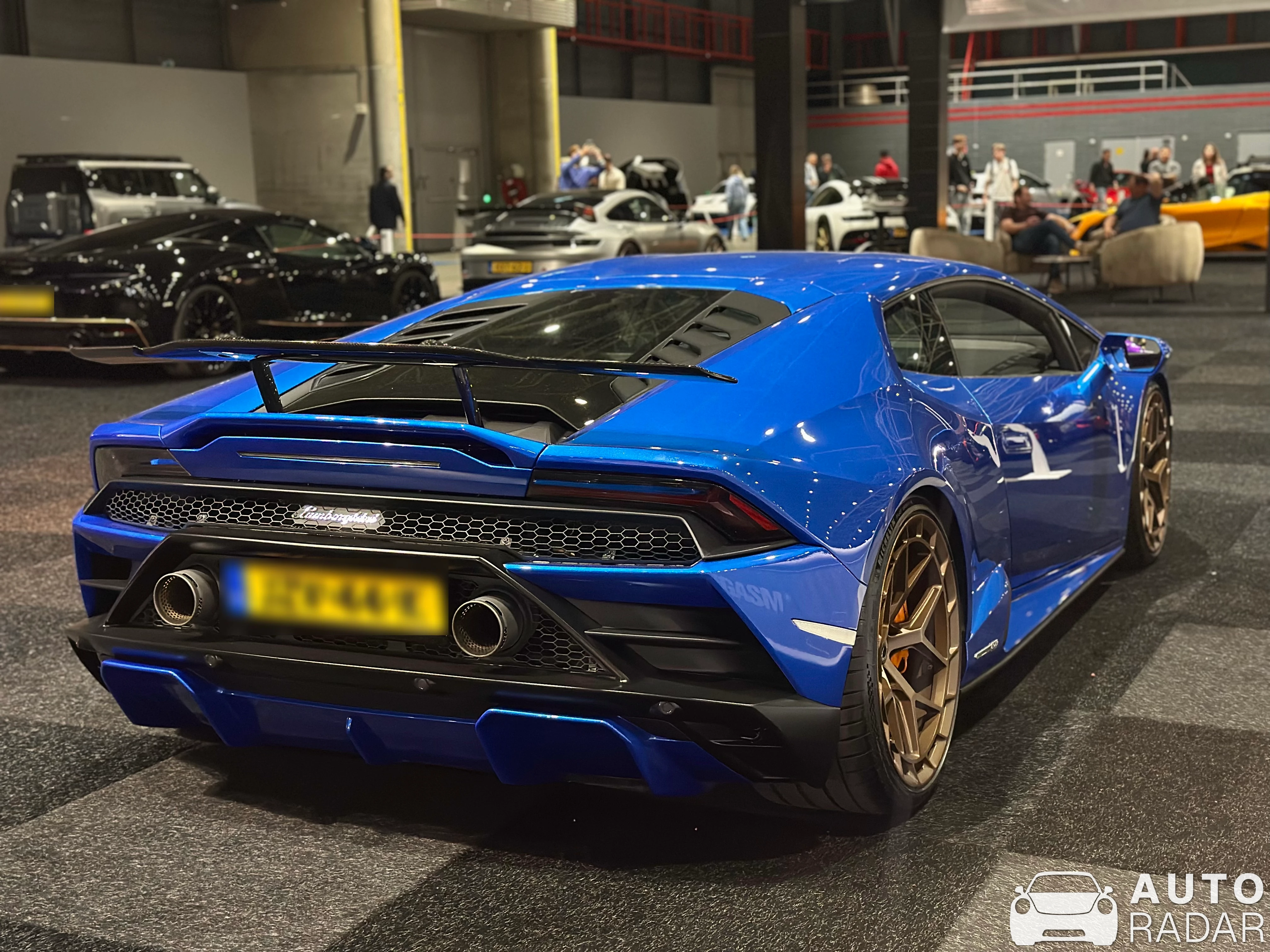 Lamborghini Huracán LP610-2 EVO RWD spotted in Utrecht