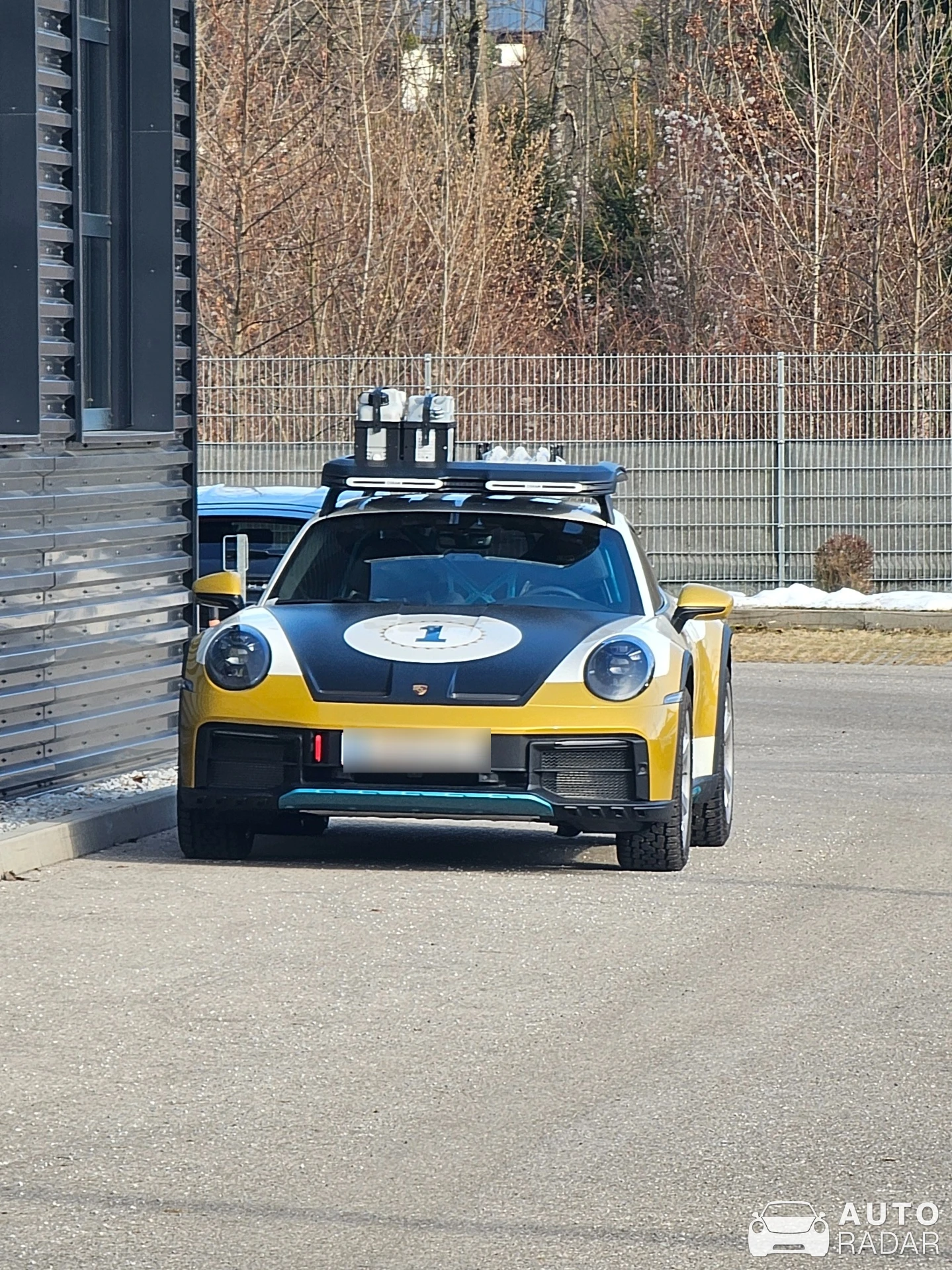 Porsche 992 Dakar spotted in Salzburg, Österreich