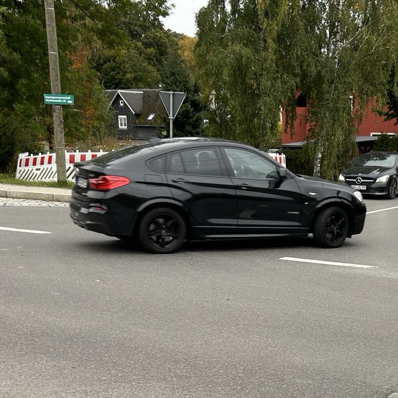 BMW X4 M35i F26