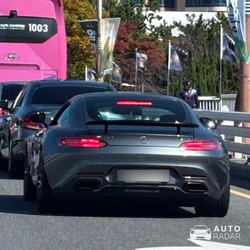 Mercedes-AMG GT C190 spotted in Busan