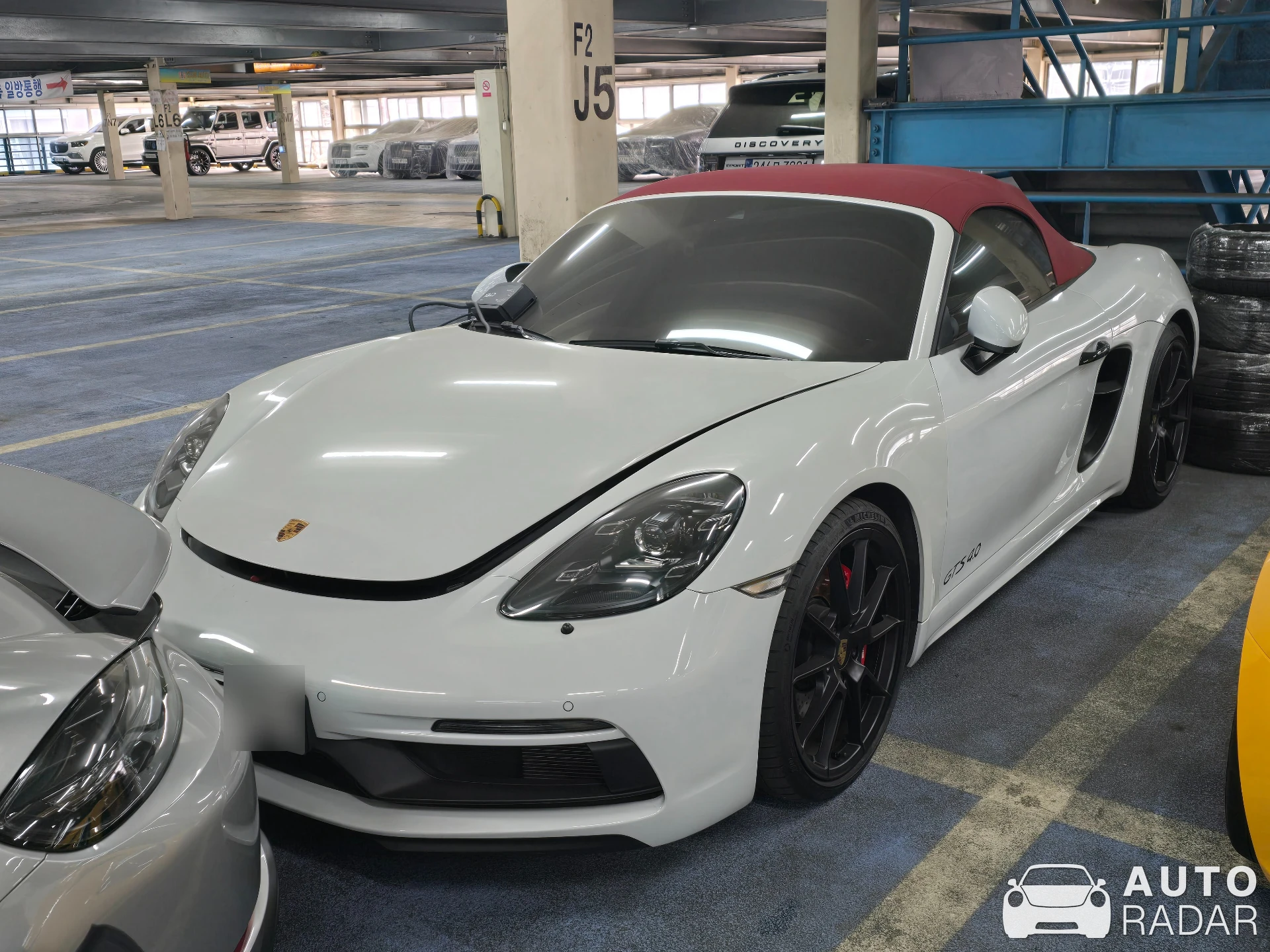 Porsche 718 Boxster spotted in Seocho District, South Korea