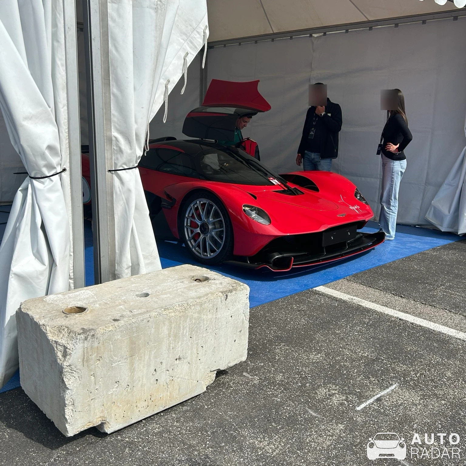 Aston Martin Valkyrie spotted in Le Castellet