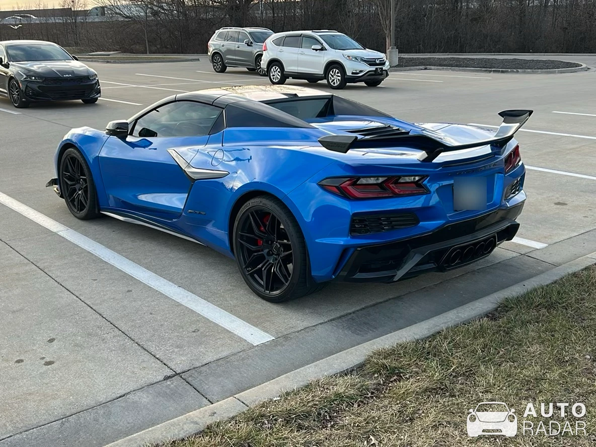 Chevrolet Corvette C8 Z06 spotted in Overland Park, United States