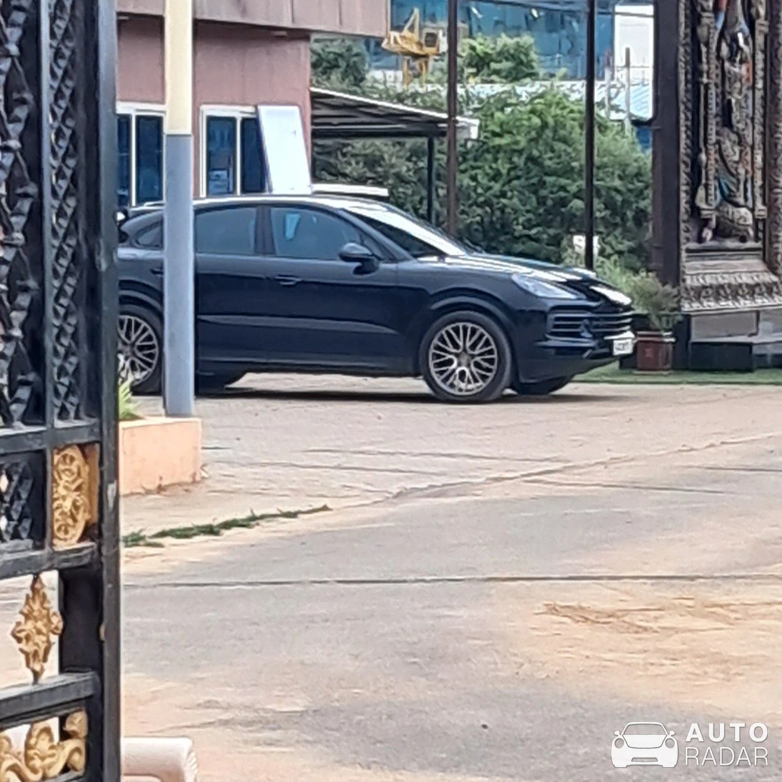 Porsche Cayenne Coupé spotted in Bengaluru, India