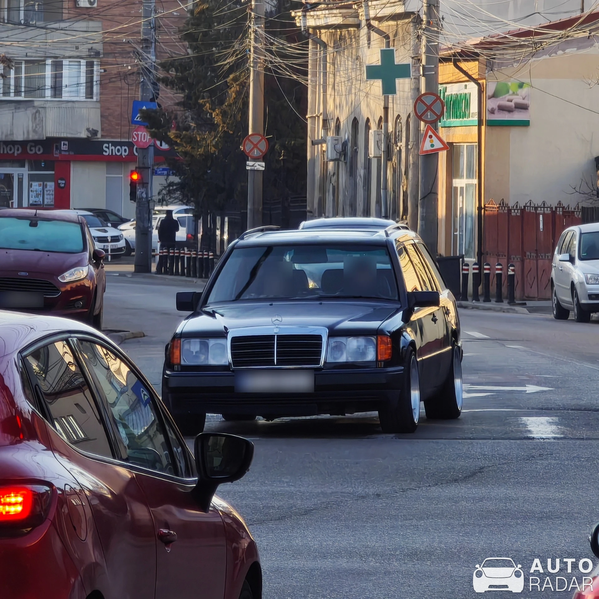 Mercedes-Benz E320 Wagon W124 spotted in Ploiești