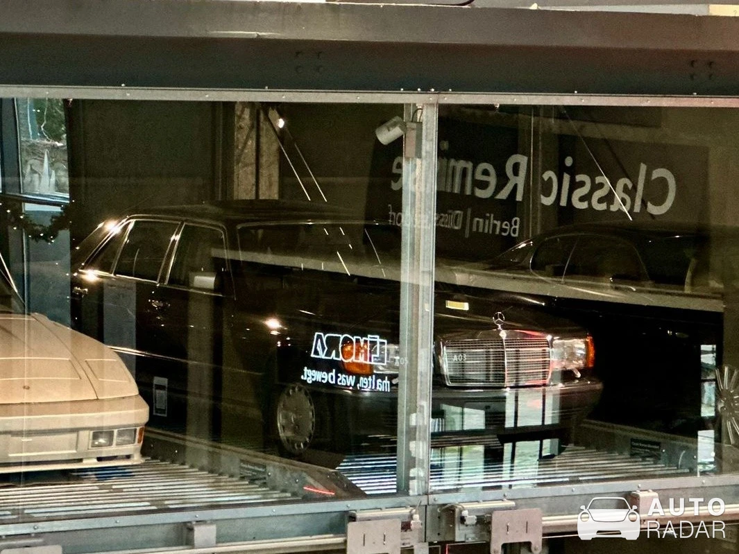 Mercedes-Benz 500 SEL spotted in Düsseldorf