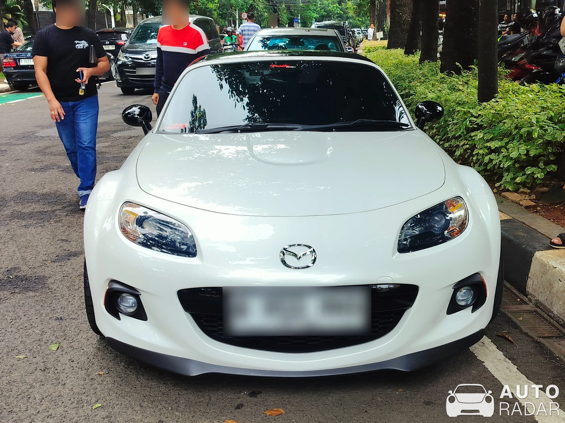 Mazda MX-5 spotted in Kota Jakarta Selatan, Indonesia