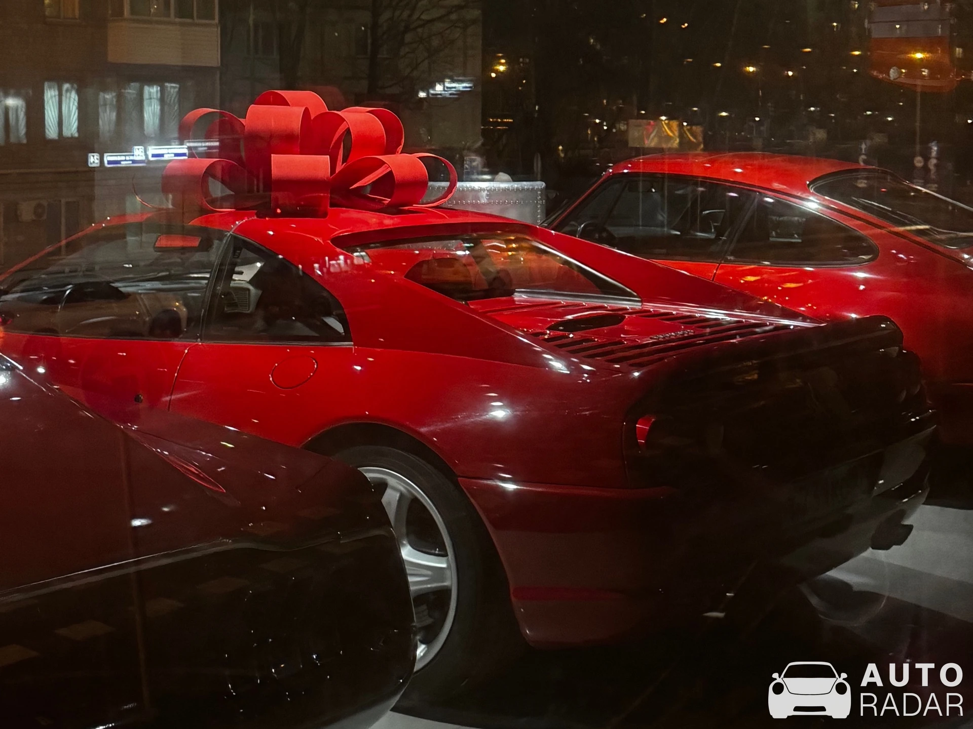 Ferrari F355 Berlinetta spotted in Москва, Россия