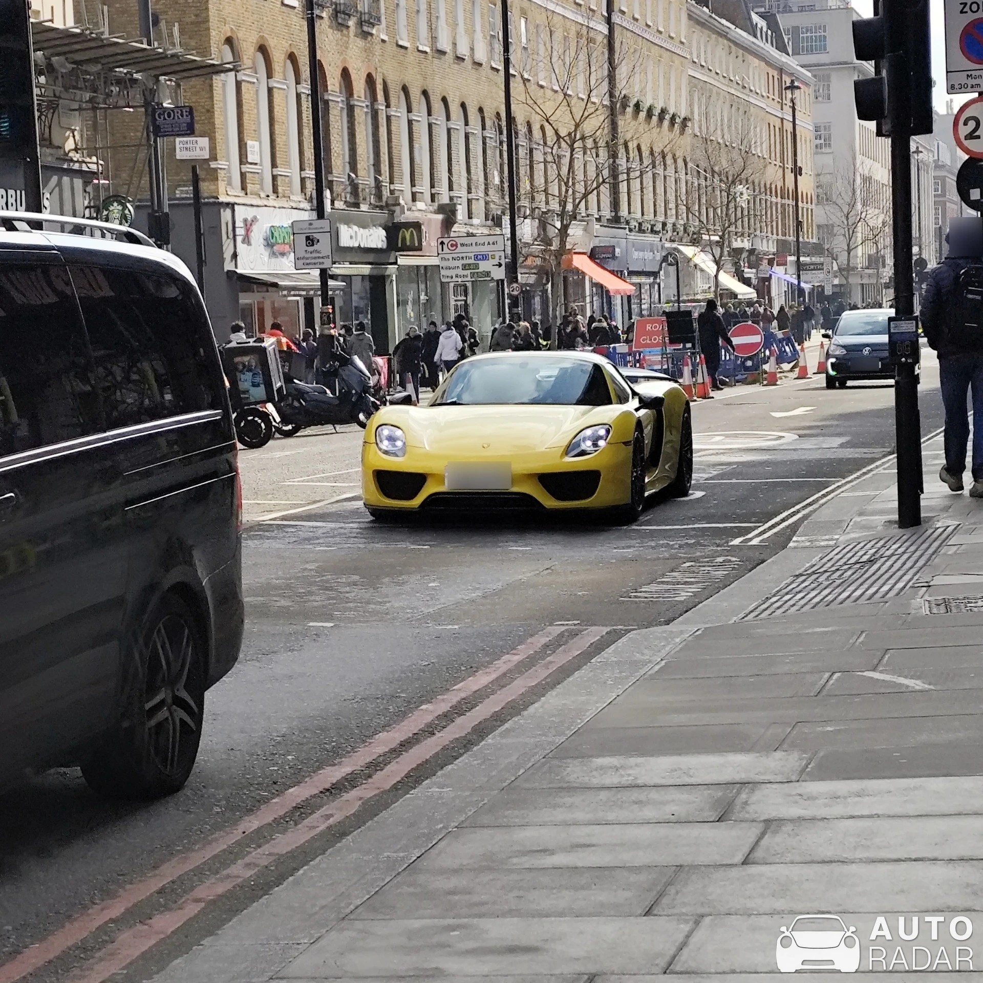 Porsche 918 Spyder spotted in Dagenham, United Kingdom