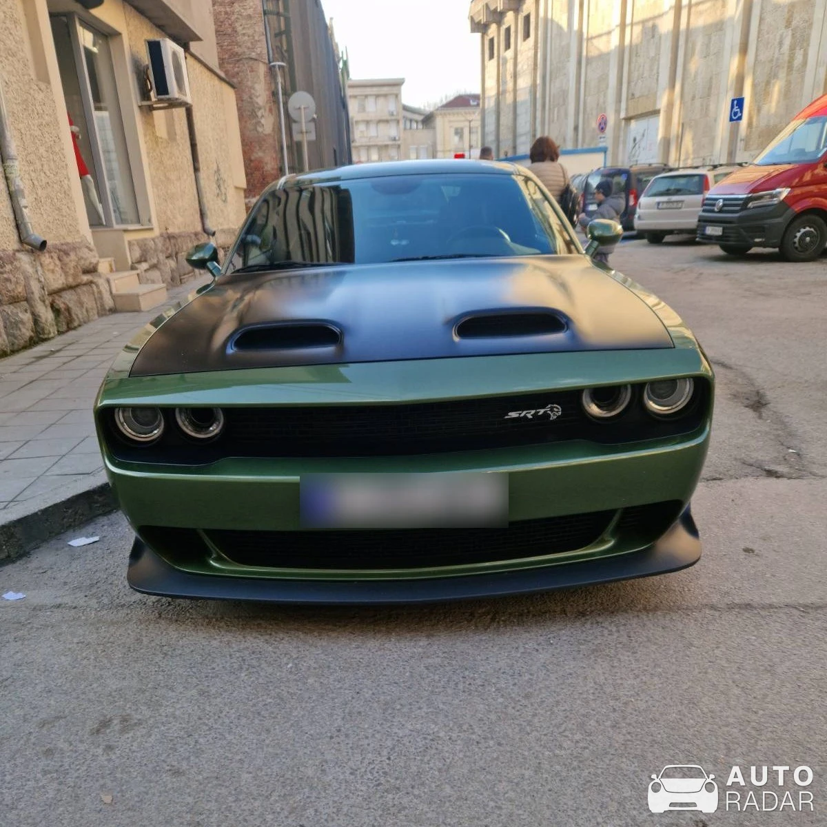 Dodge Challenger SRT Hellcat spotted in Русе, България