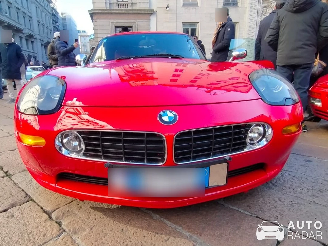 BMW Z8 spotted in Milano, Italy