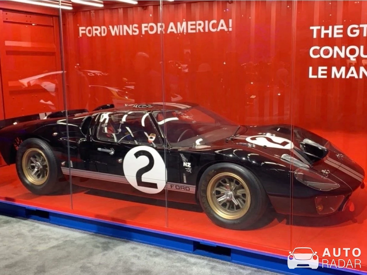 Ford GT40 MK II spotted in Los Angeles