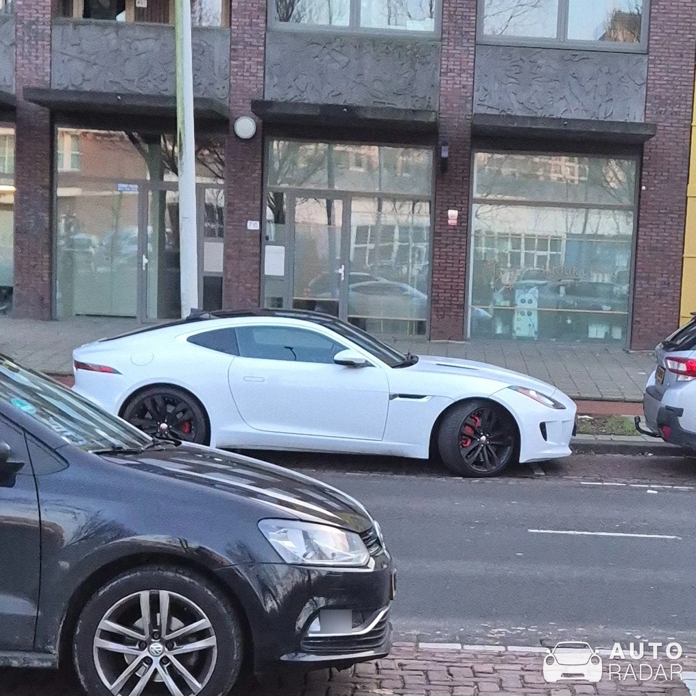 Jaguar F-Type Coupé 2017 spotted in Hippolytushoef, Netherlands