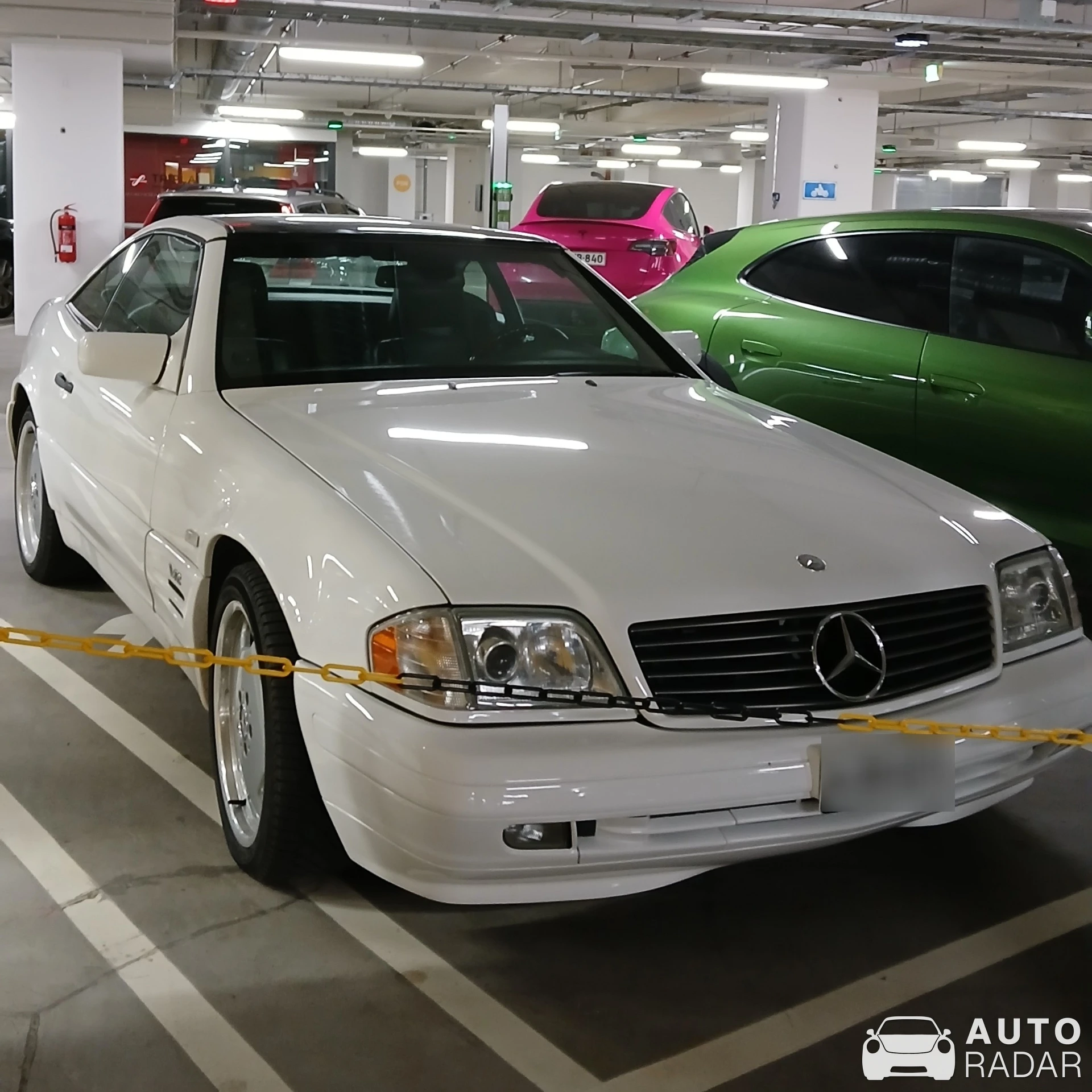 Mercedes-Benz SL 500 spotted in Helsinki, Finland