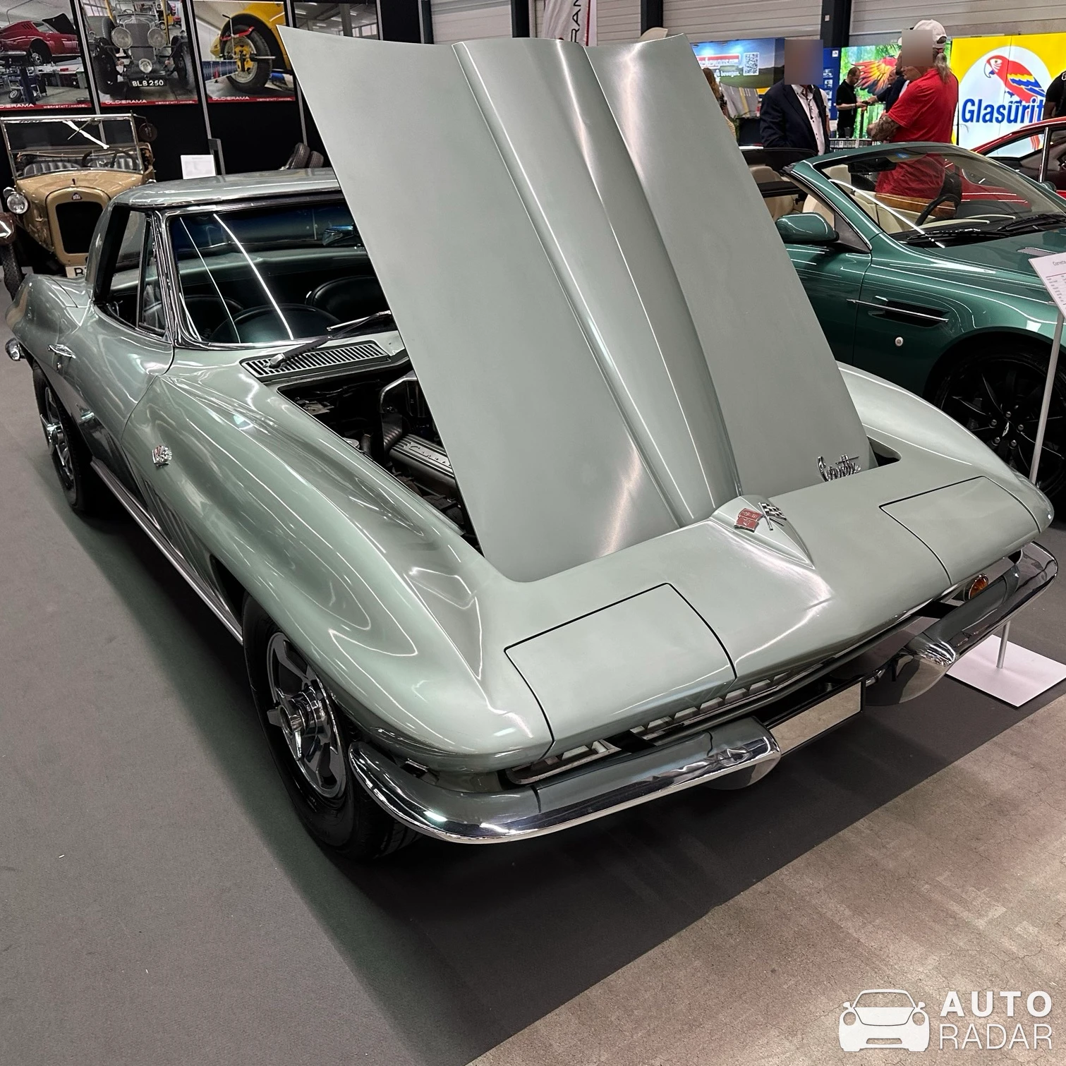 Chevrolet Corvette C2 Stingray spotted in Luzern