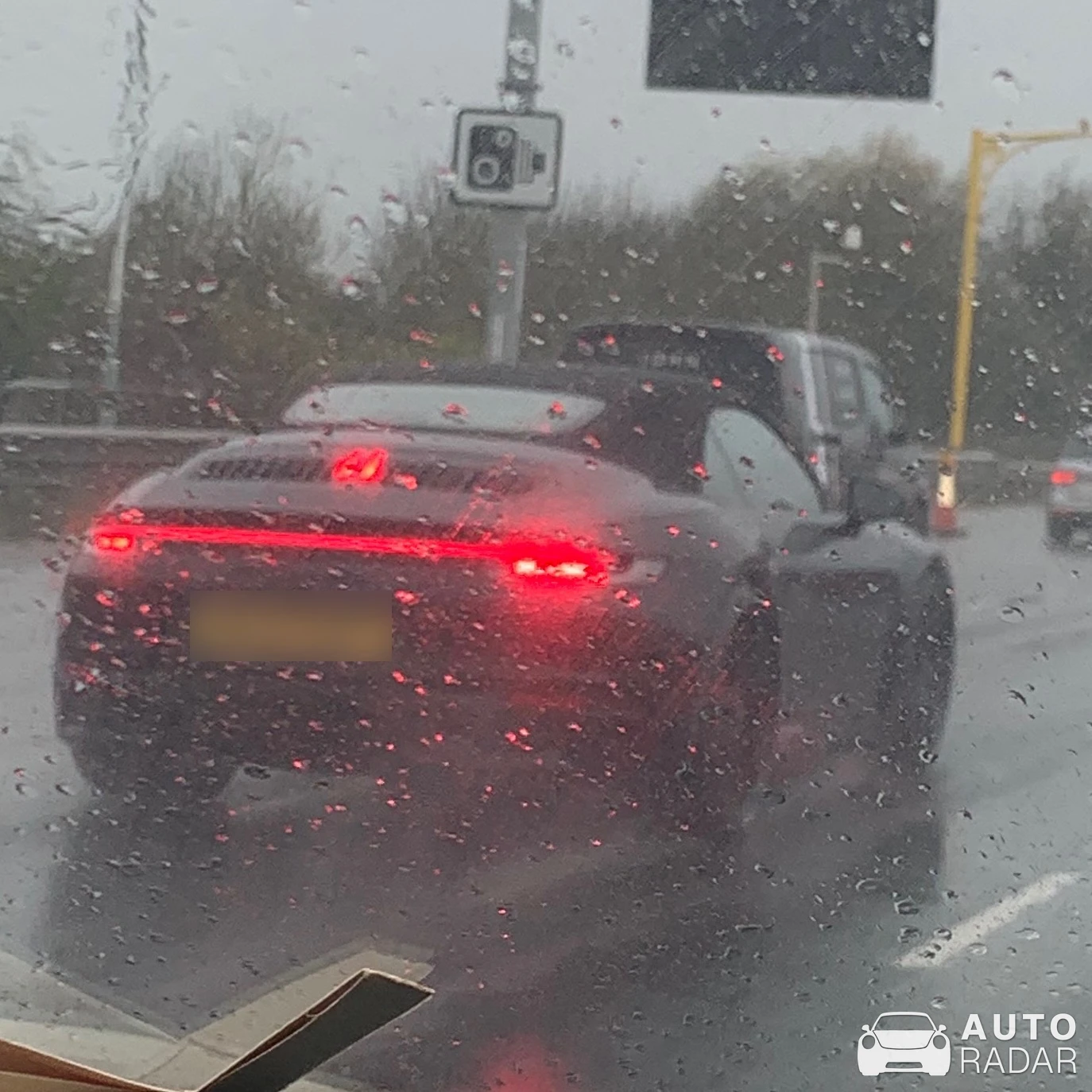 Porsche 992 Carrera Cabriolet MkI spotted in Berkshire, United Kingdom
