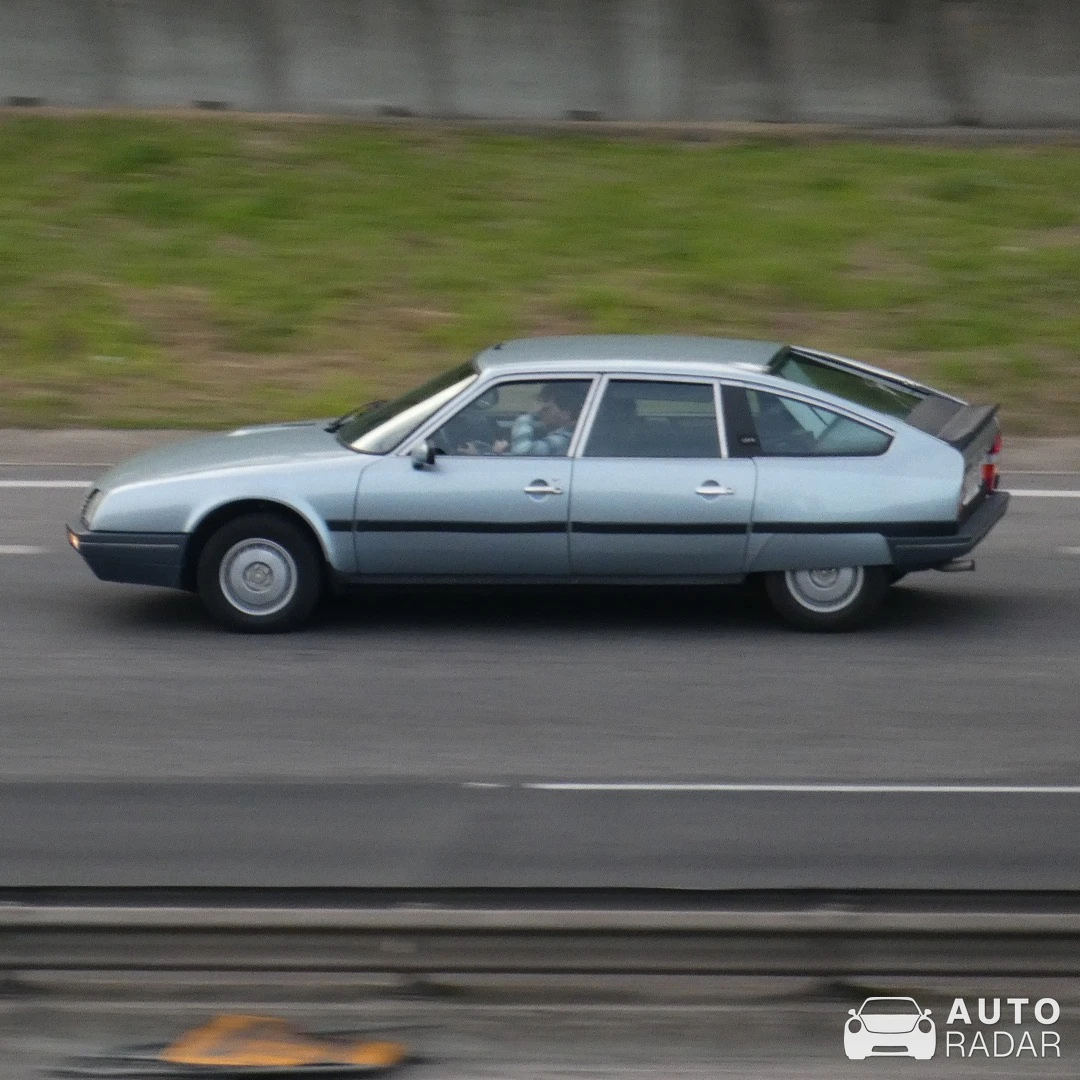 Citroën CX spotted in Almada, Portugal