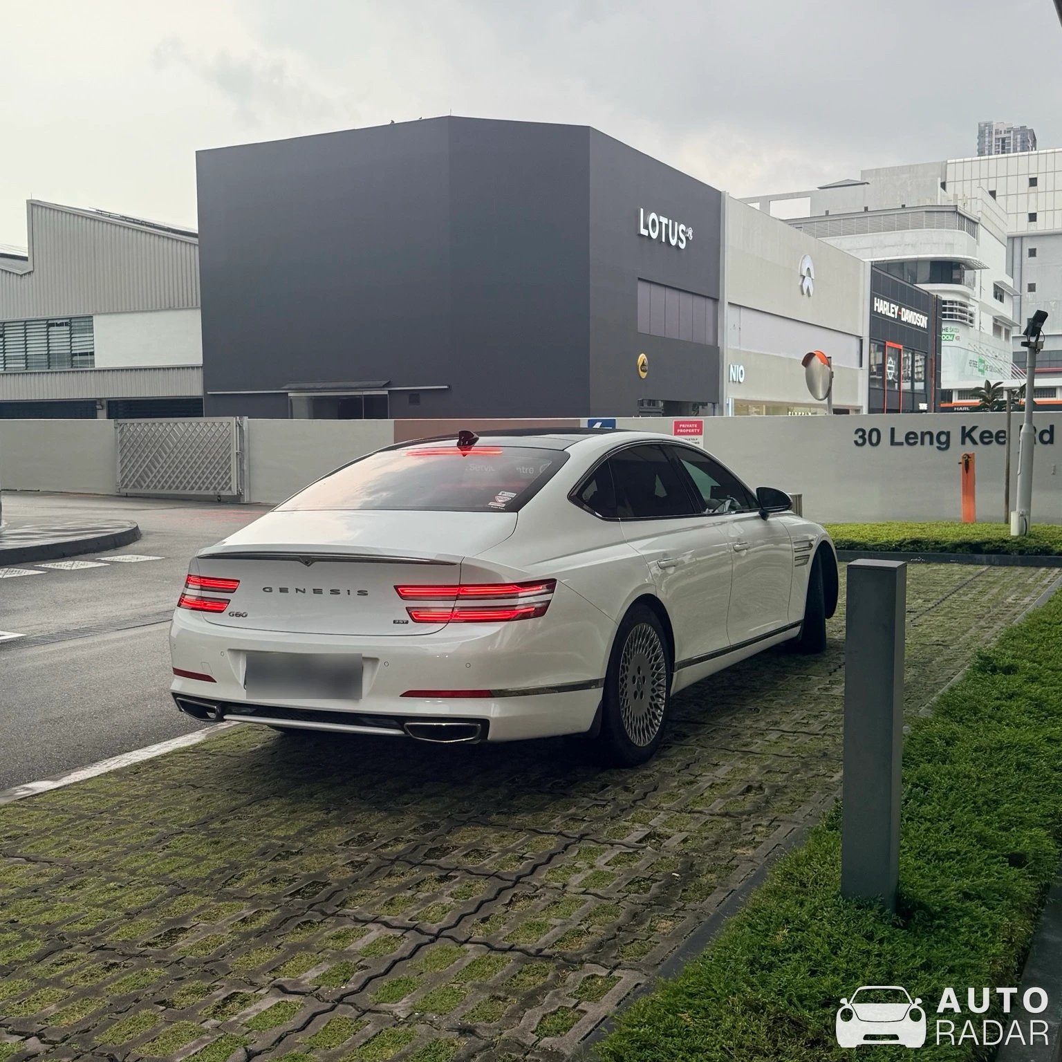 Genesis G80 spotted in Singapore