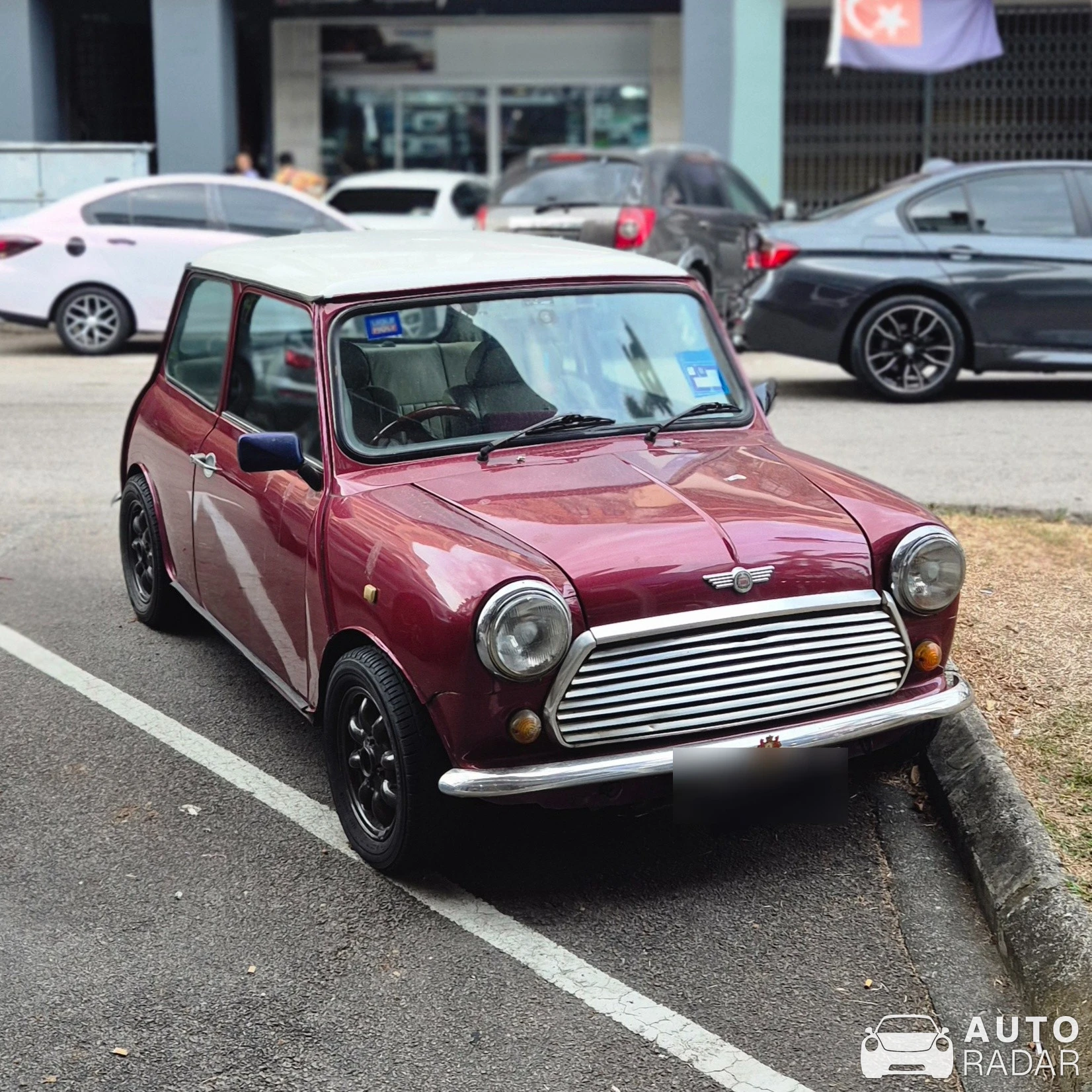 Austin Mini 1000 spotted in Kulai
