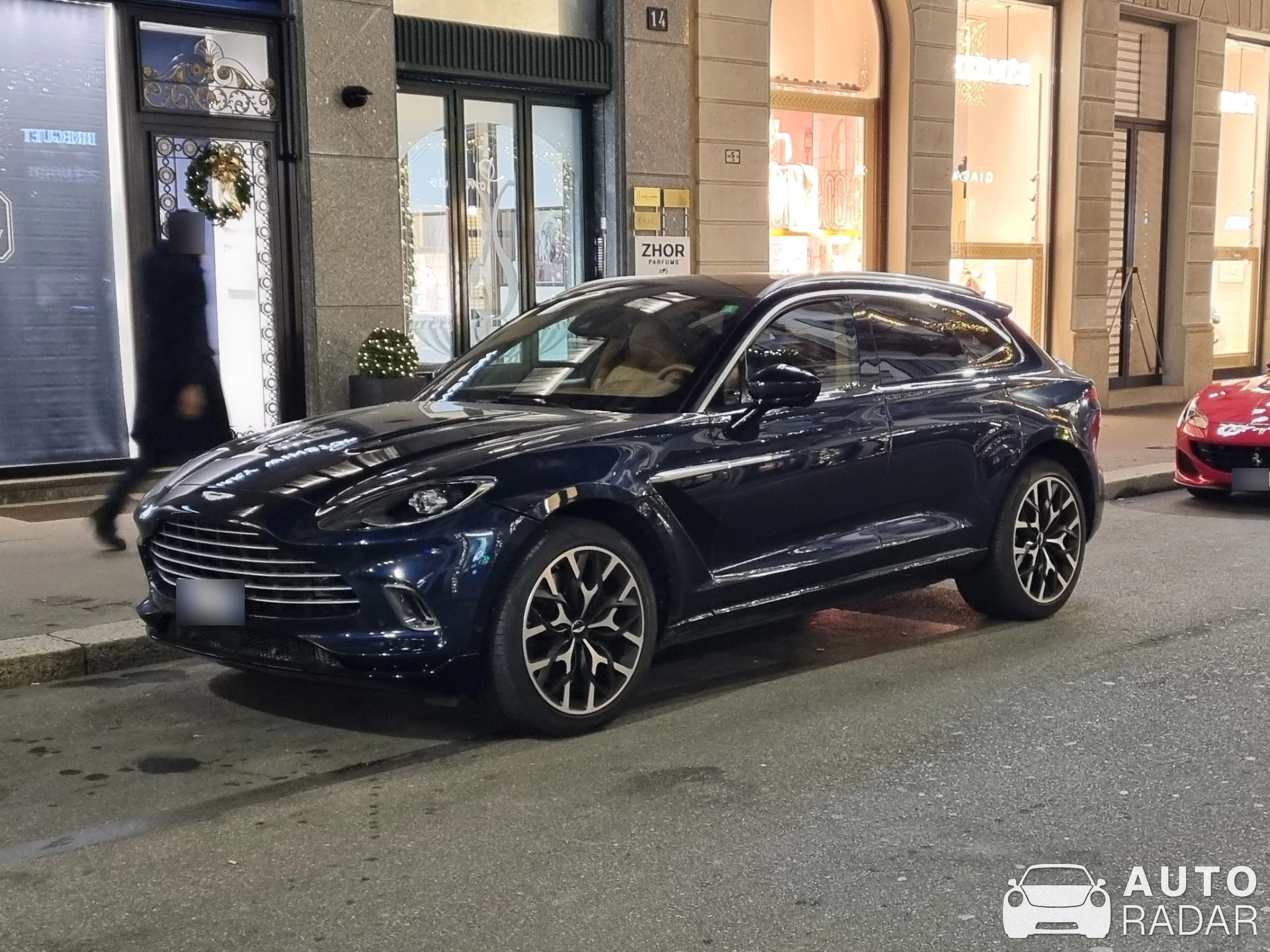 Aston Martin DBX spotted in Milano, Italia