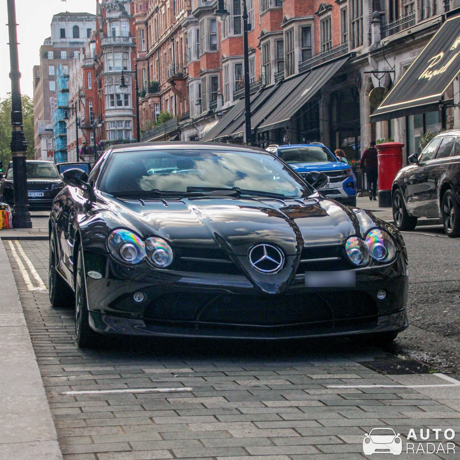 Mercedes-Benz SLR McLaren Roadster MSO Heritage Edition spotted in London