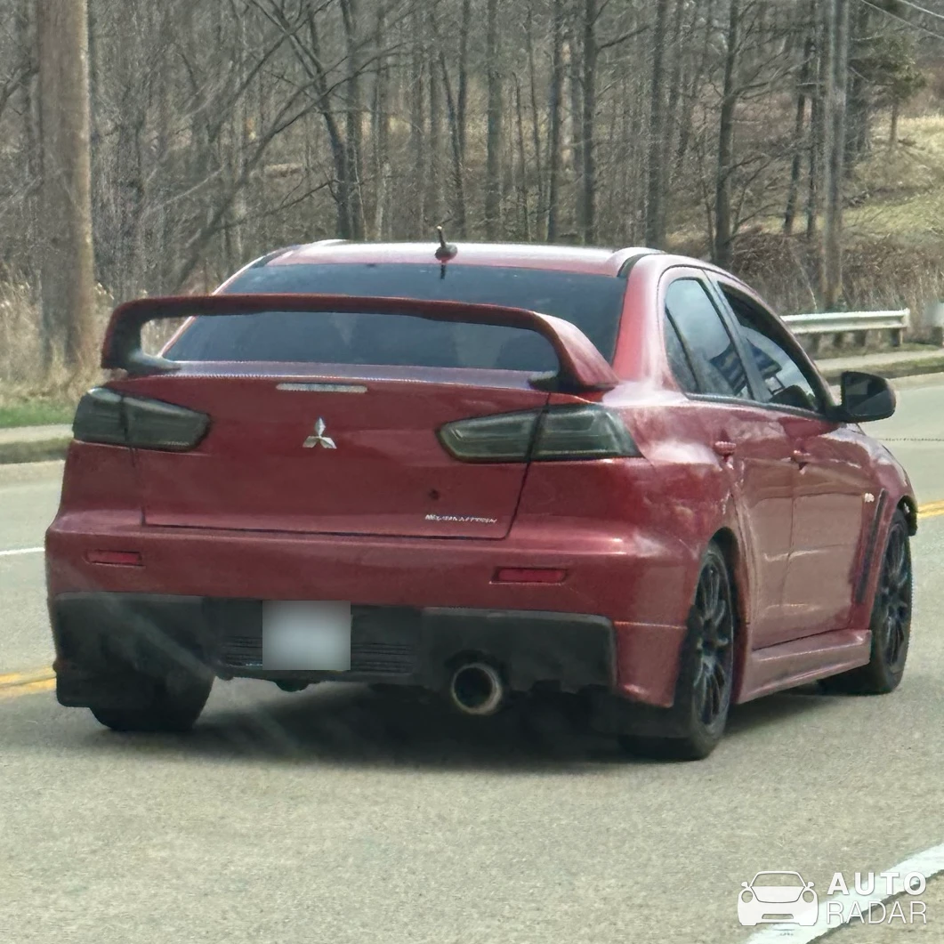 Mitsubishi Lancer Evolution X spotted in Akron