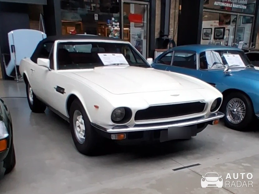 Aston Martin V8 Volante 1997 spotted in Großbeeren