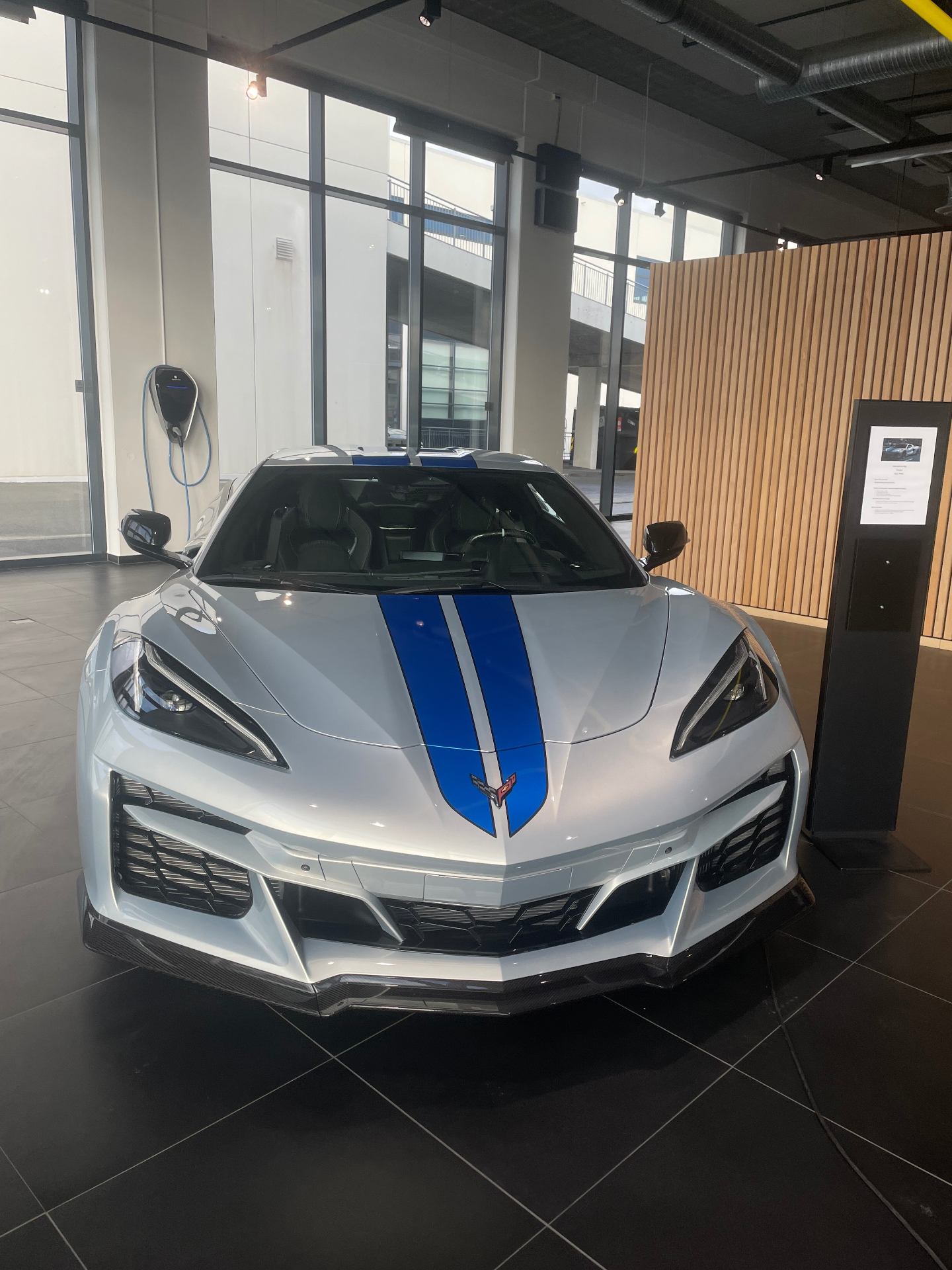 Chevrolet Corvette C8 E-Ray
