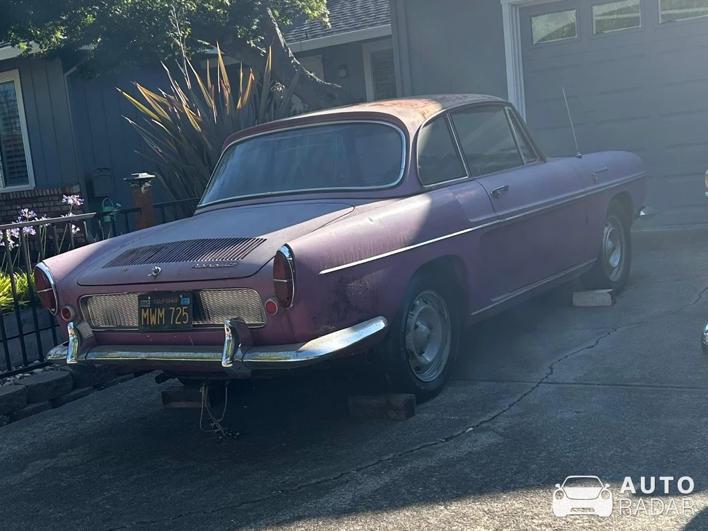 Renault Caravelle spotted in Santa Rosa