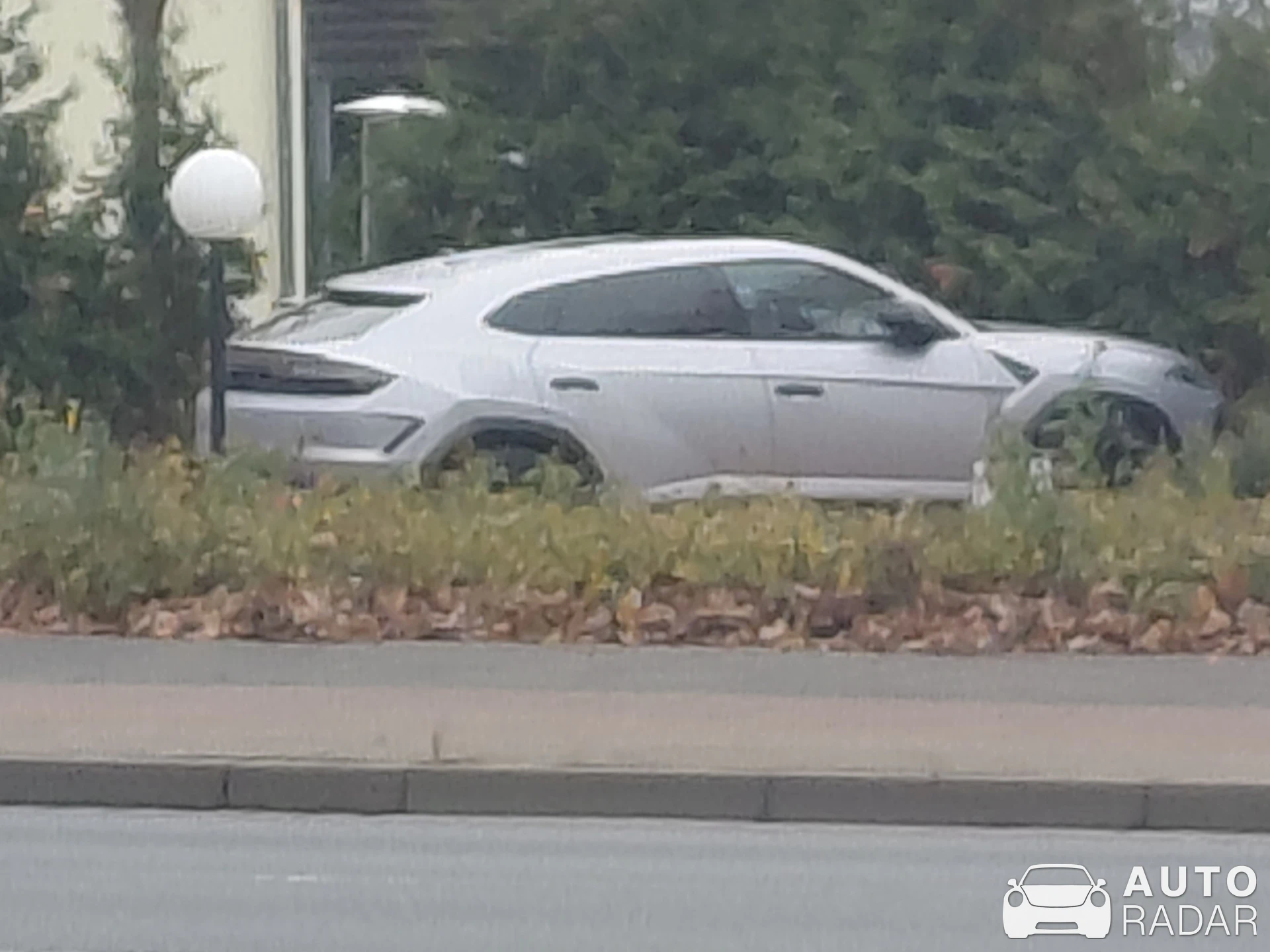 Lamborghini Urus SE spotted in Hameln, Germany