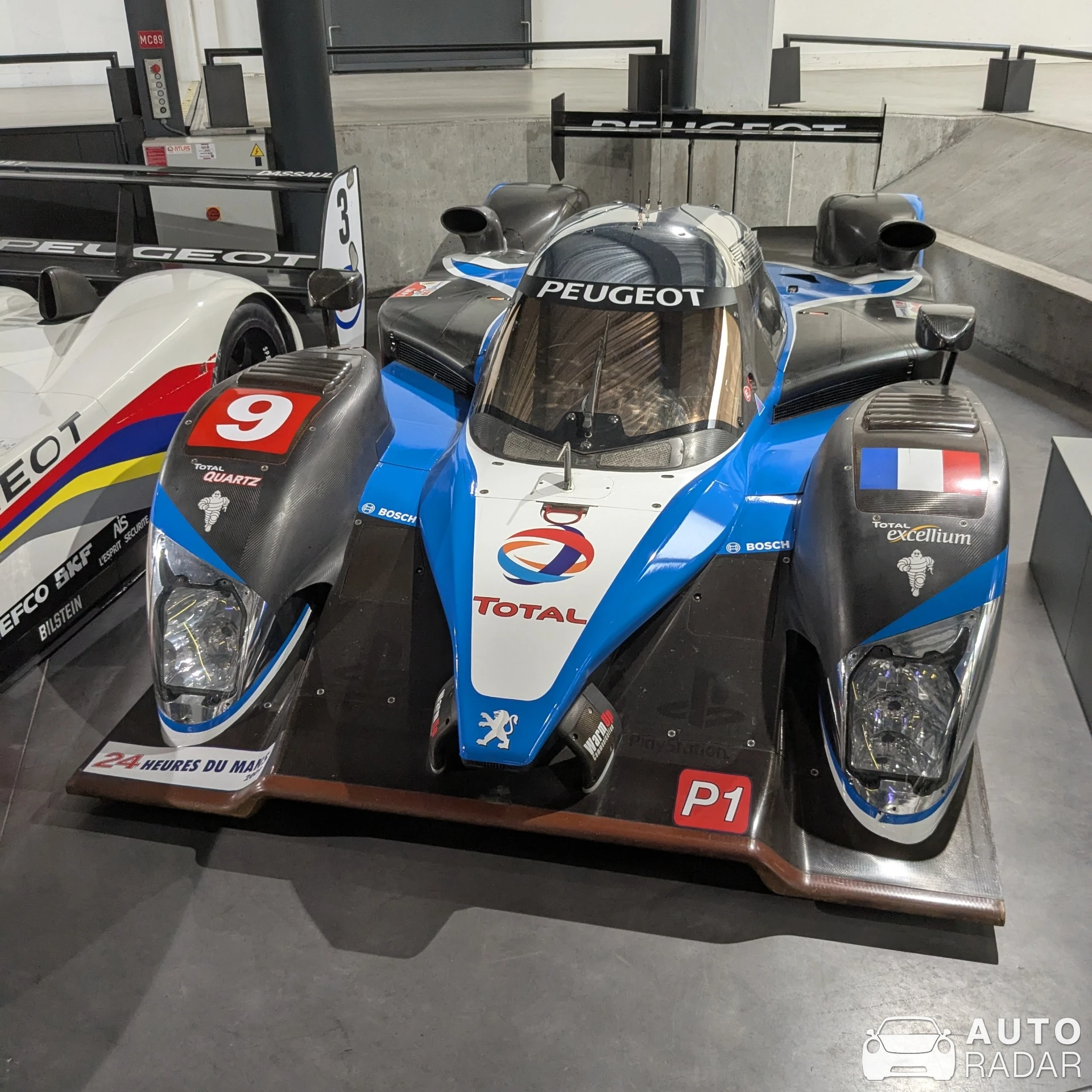 Peugeot 908 spotted in Sochaux