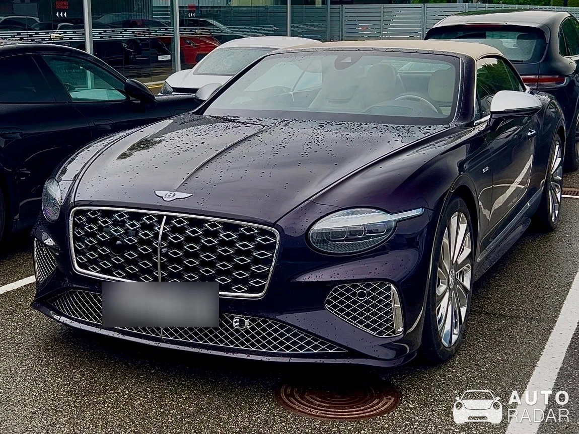 Bentley Continental GTC 2019 Mulliner spotted in Tallinn