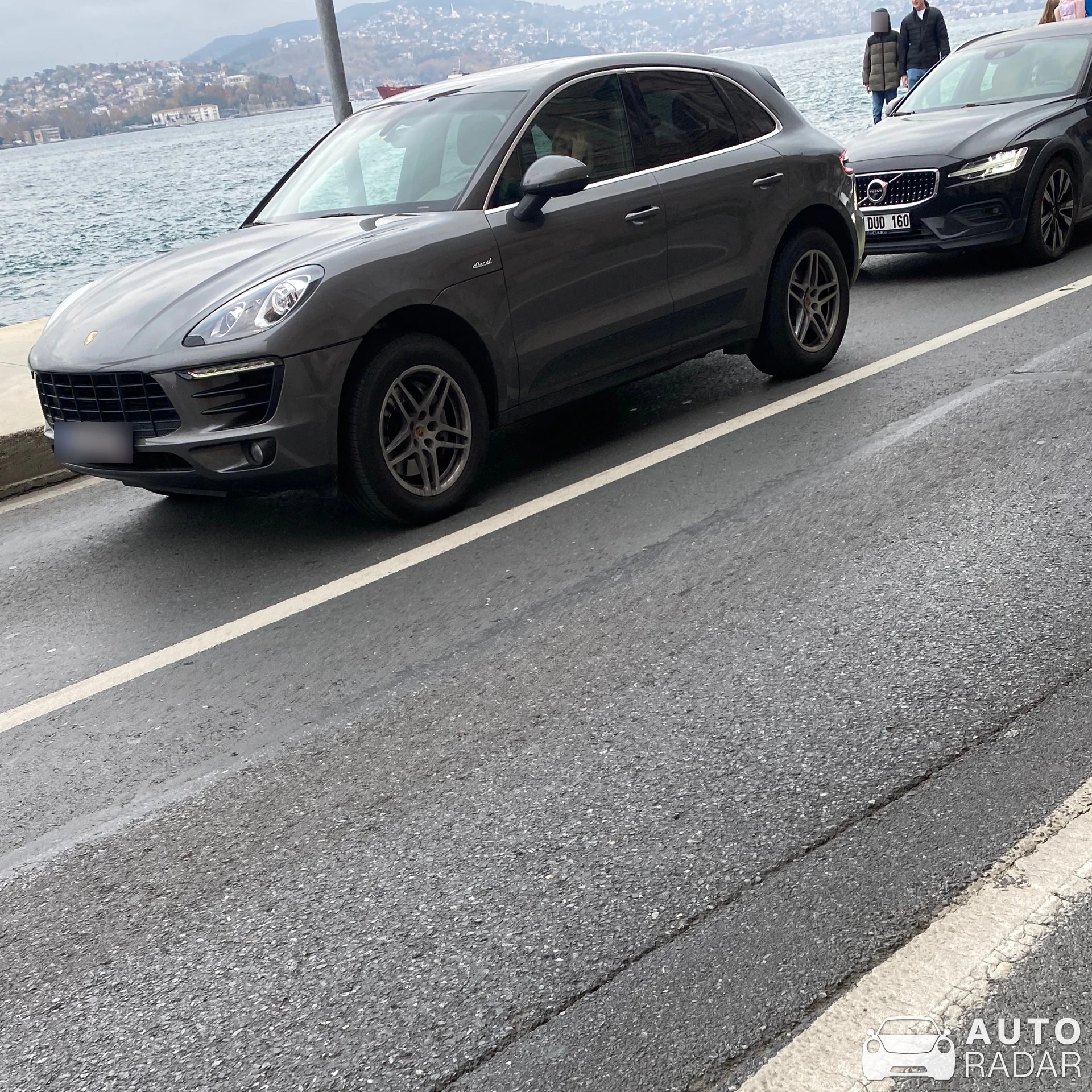 Porsche Macan spotted in Sarıyer, Türkiye