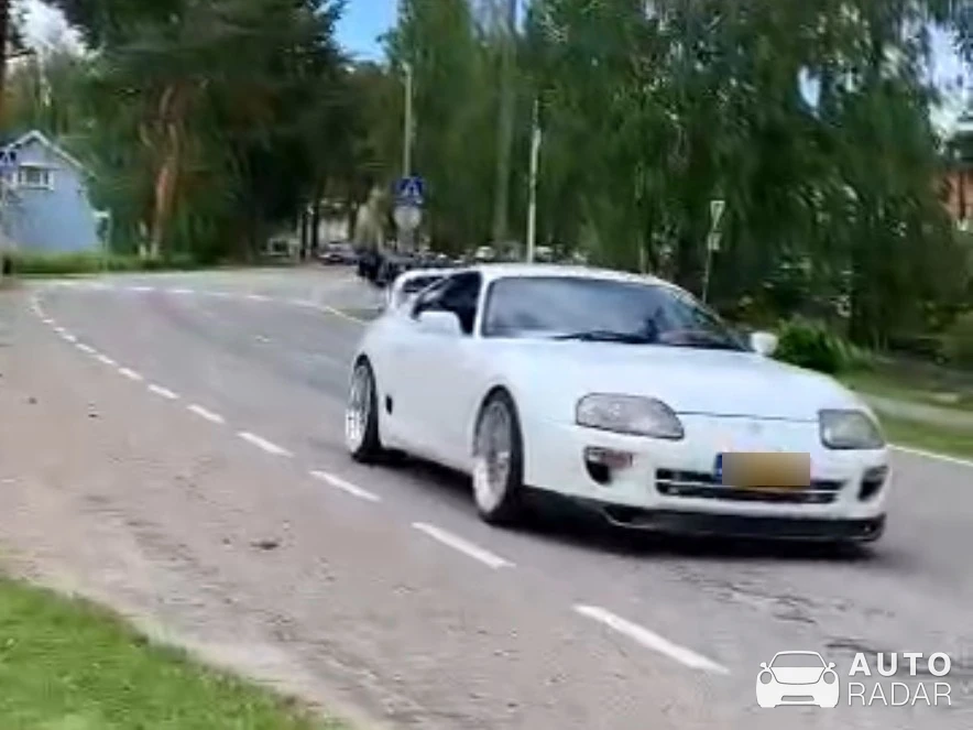 Toyota Supra A80 spotted in Espoo, Suomi