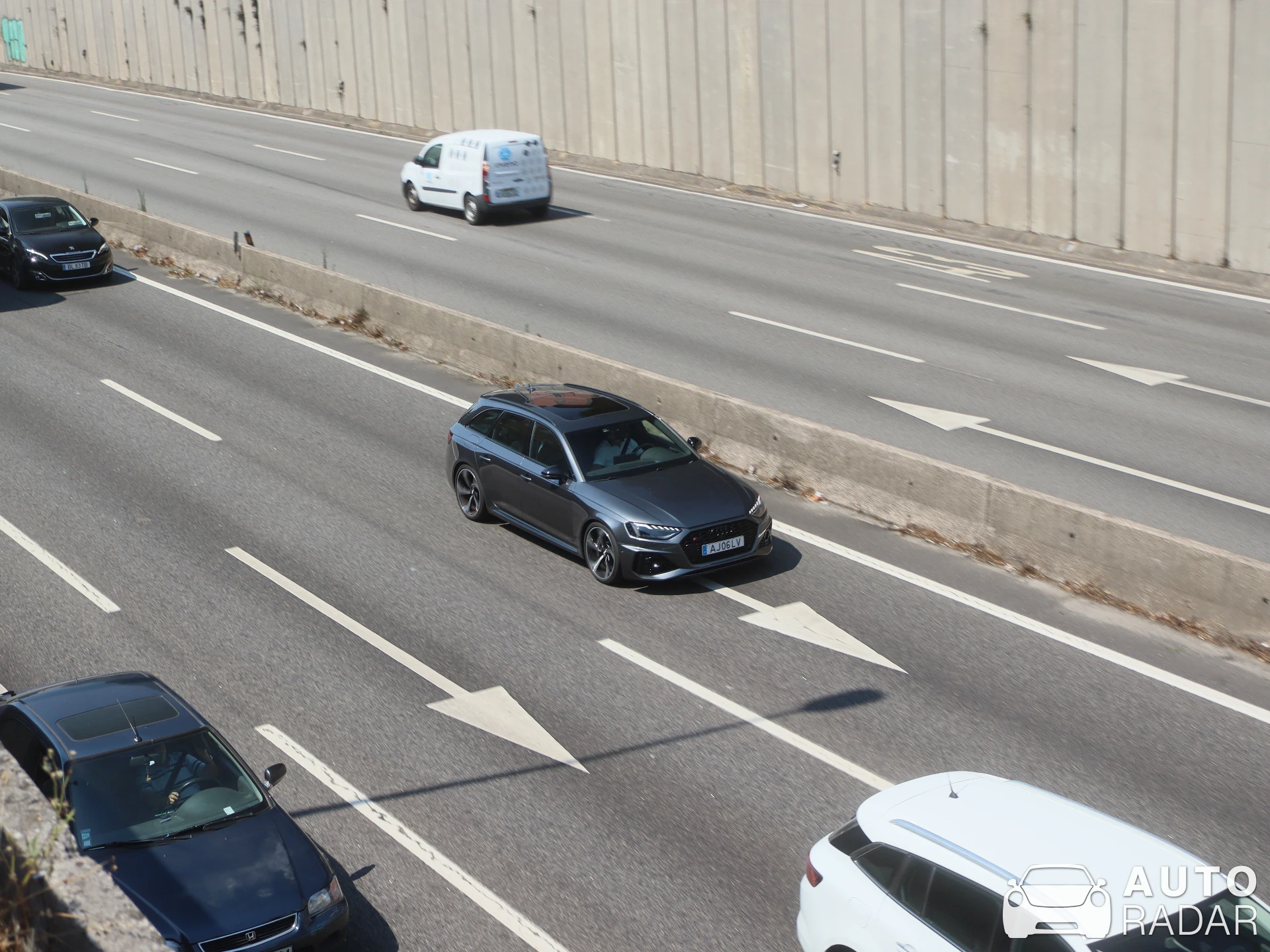 Audi RS4 Avant B9 2020 spotted in Porto, Portugal
