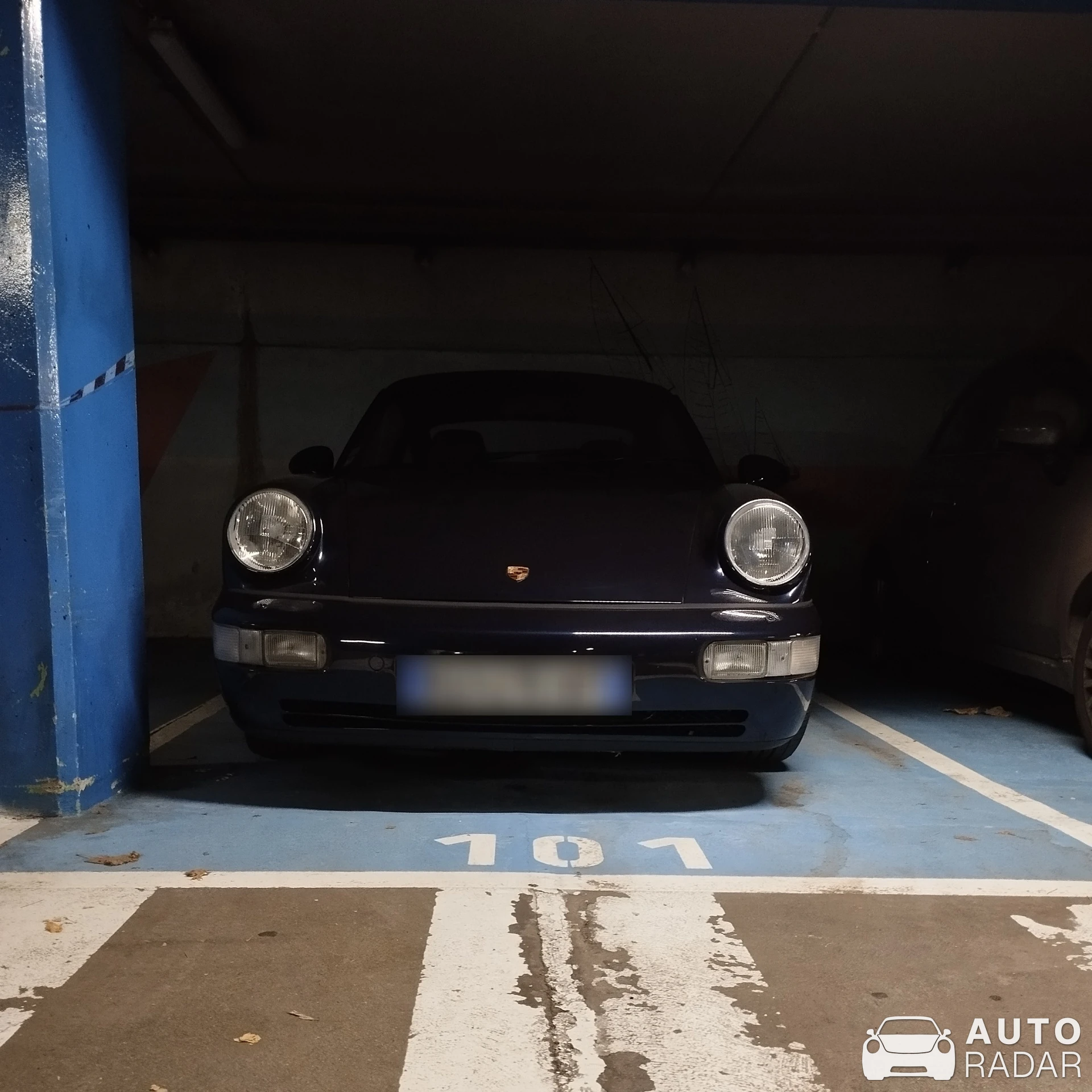Porsche 964 Carrera spotted in Thonon-les-Bains, France