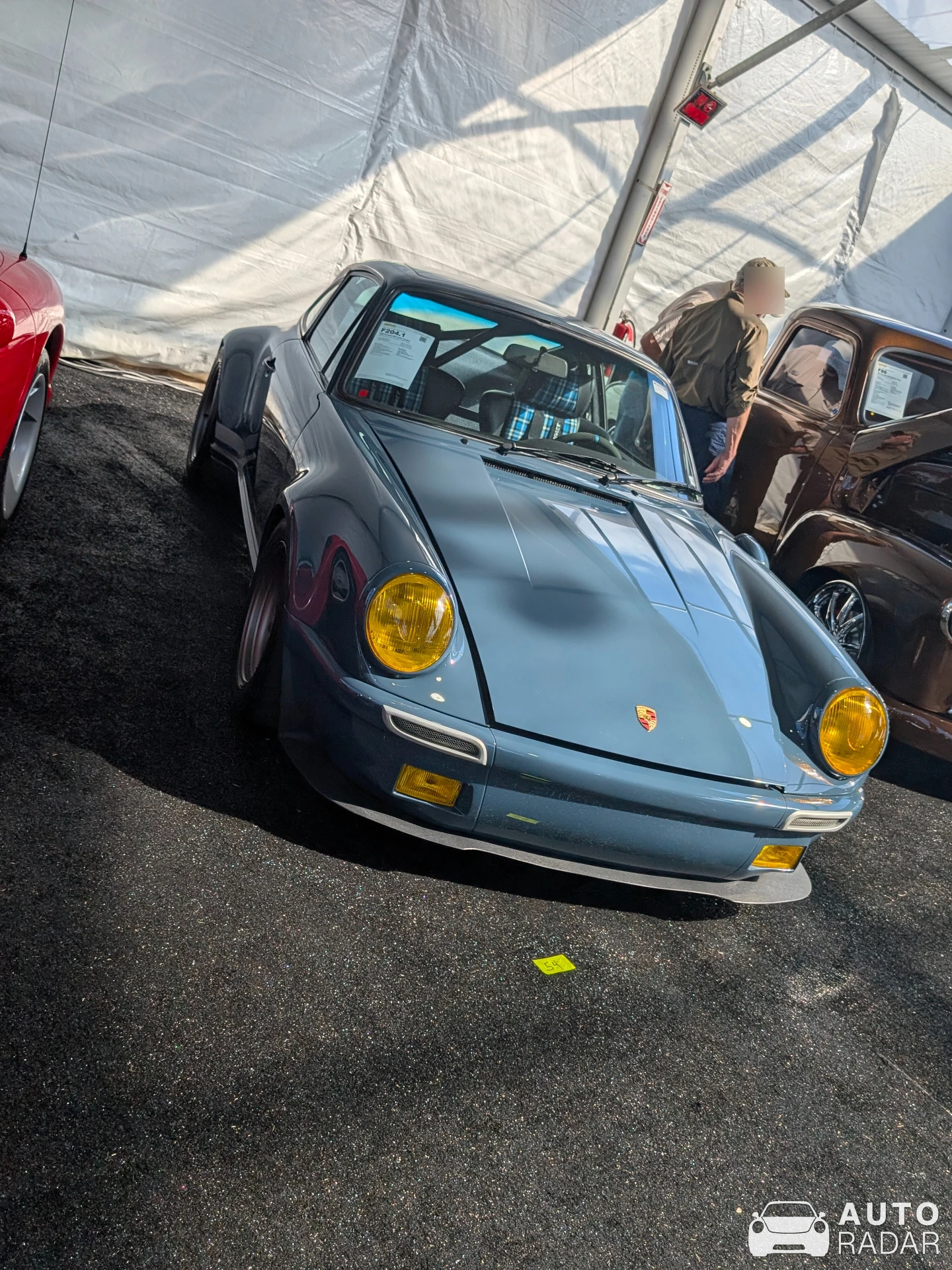 Porsche 964 Carrera spotted in Magaragadi, Nepal