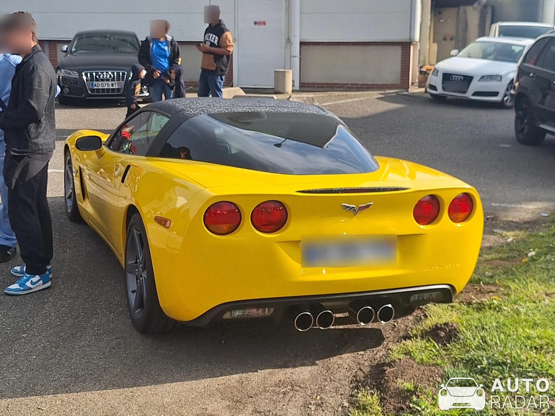 Chevrolet Corvette C6 spotted in Montauban