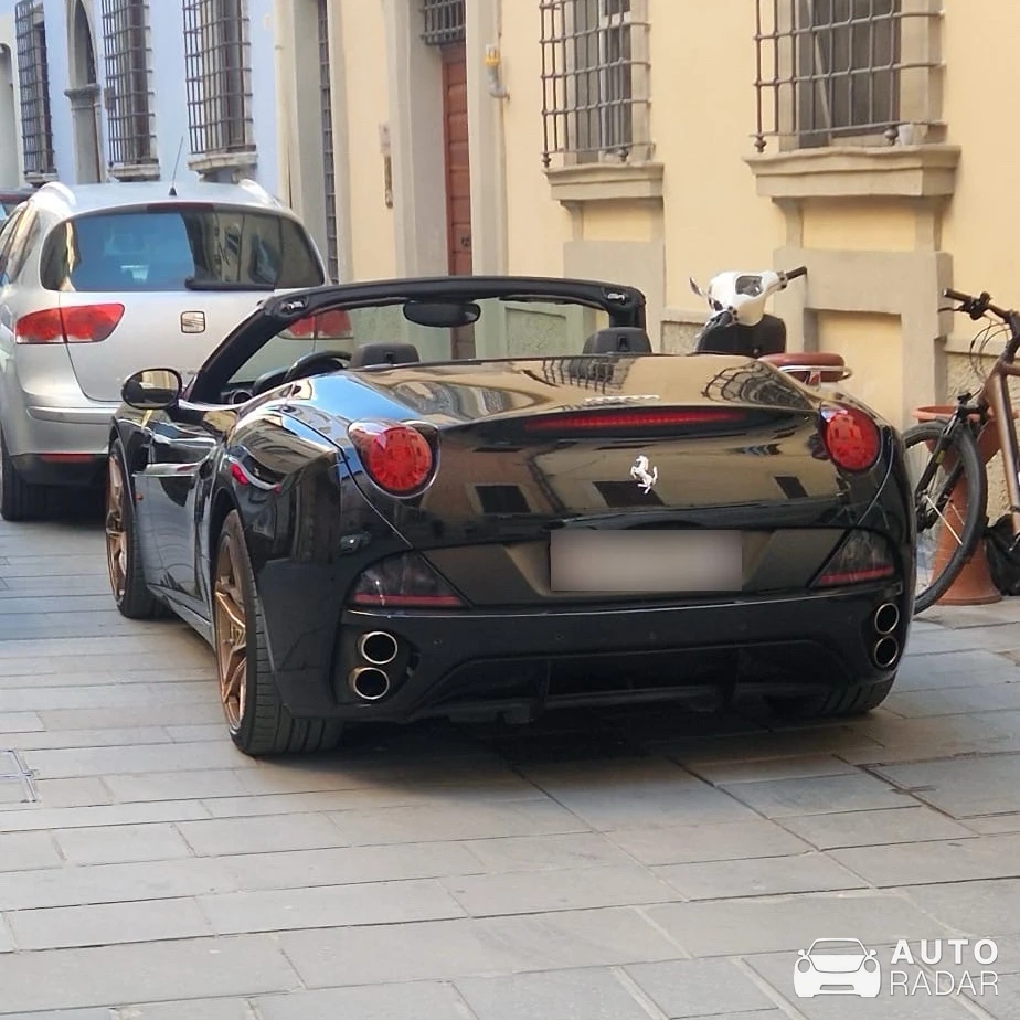 Ferrari California spotted in Bastia Umbra