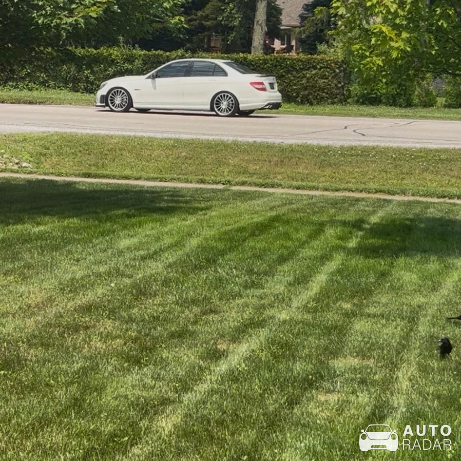 Mercedes-AMG C 63 Coupé W204 spotted in Sarnia