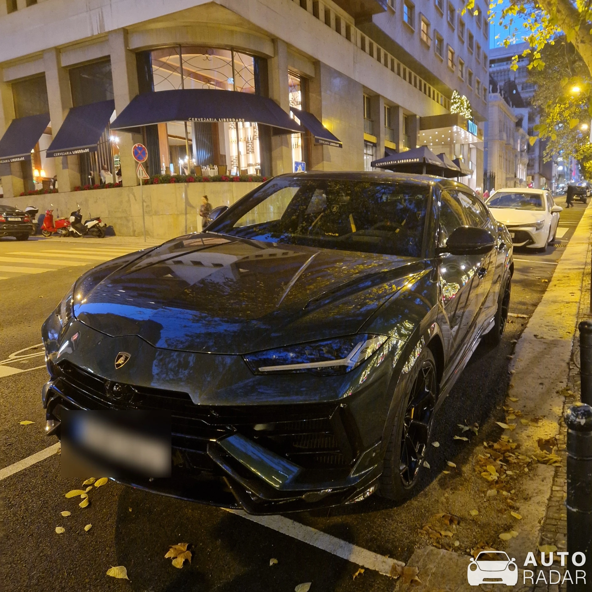 Lamborghini Urus Performante spotted in Lisboa, Portugal