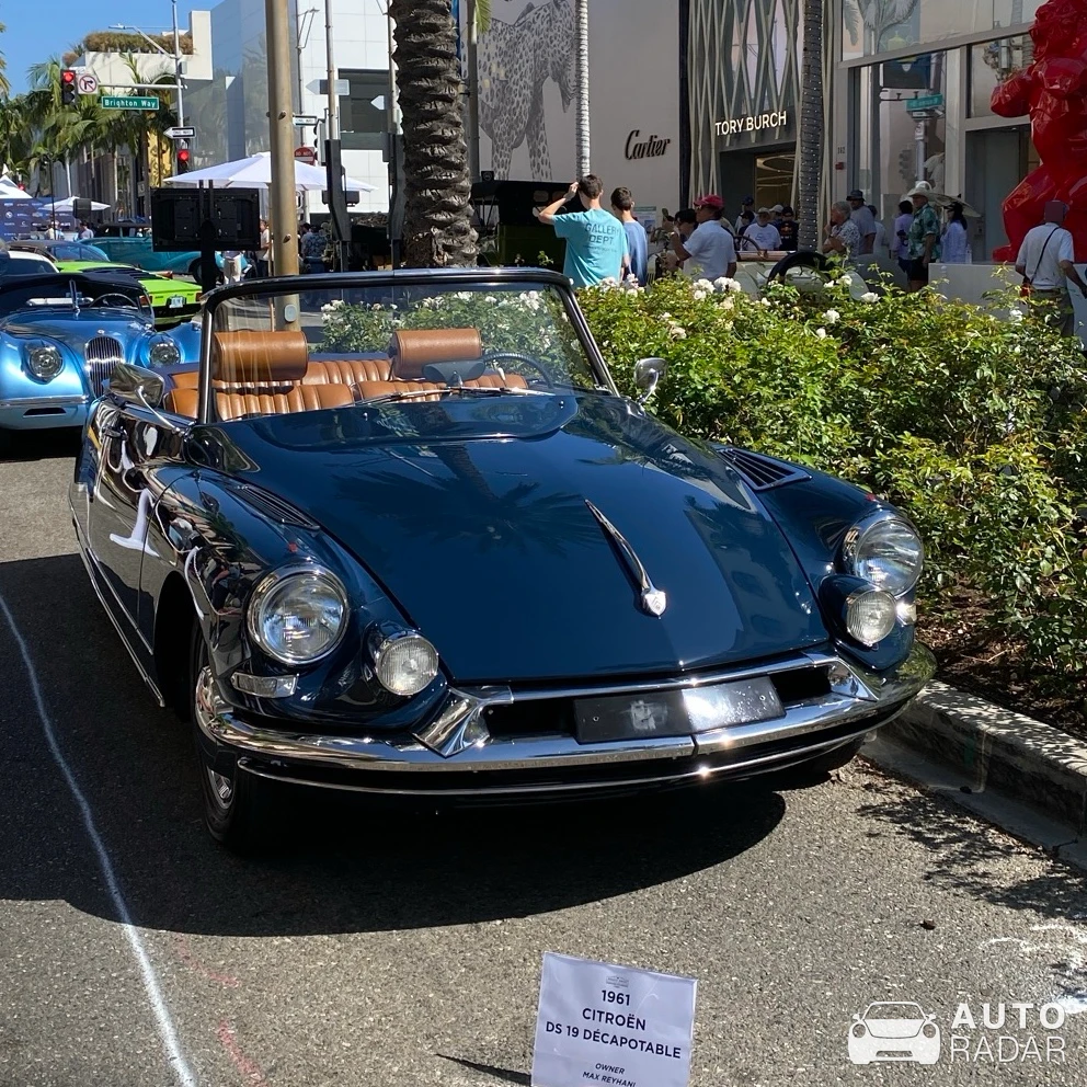 Citroën DS 19 Decapotable spotted in Beverly Hills, United States