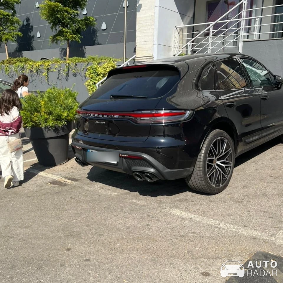Porsche Macan spotted in Matn, Lebanon