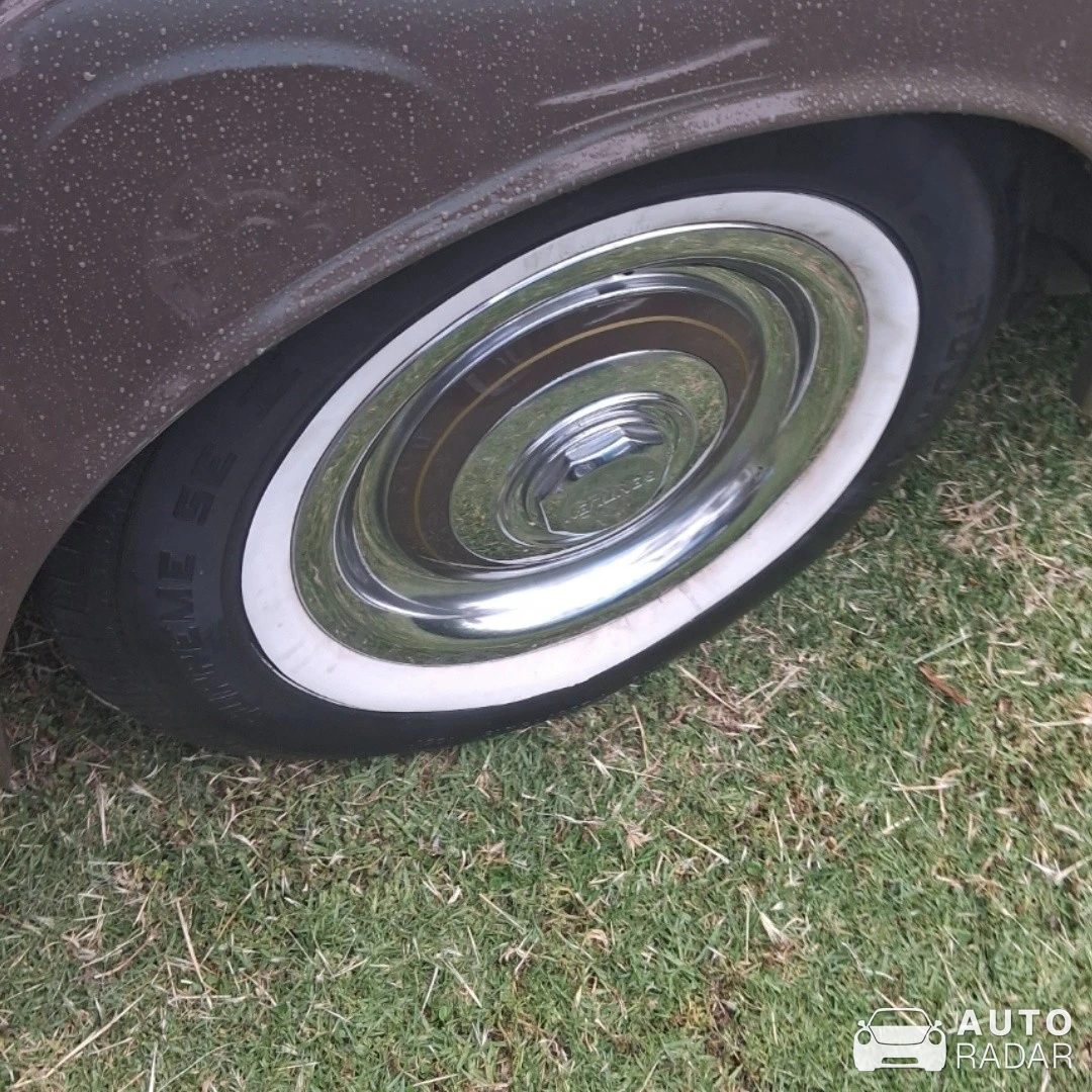 Bentley S2 spotted in Alimos