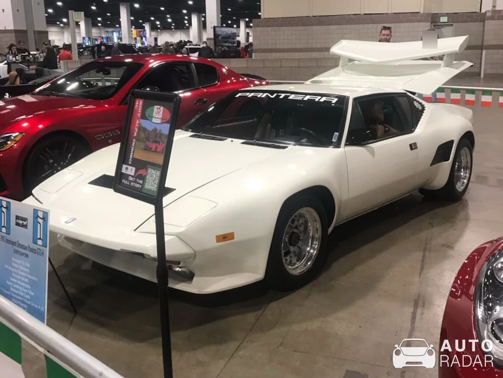 De Tomaso Pantera GT5S spotted in Denver