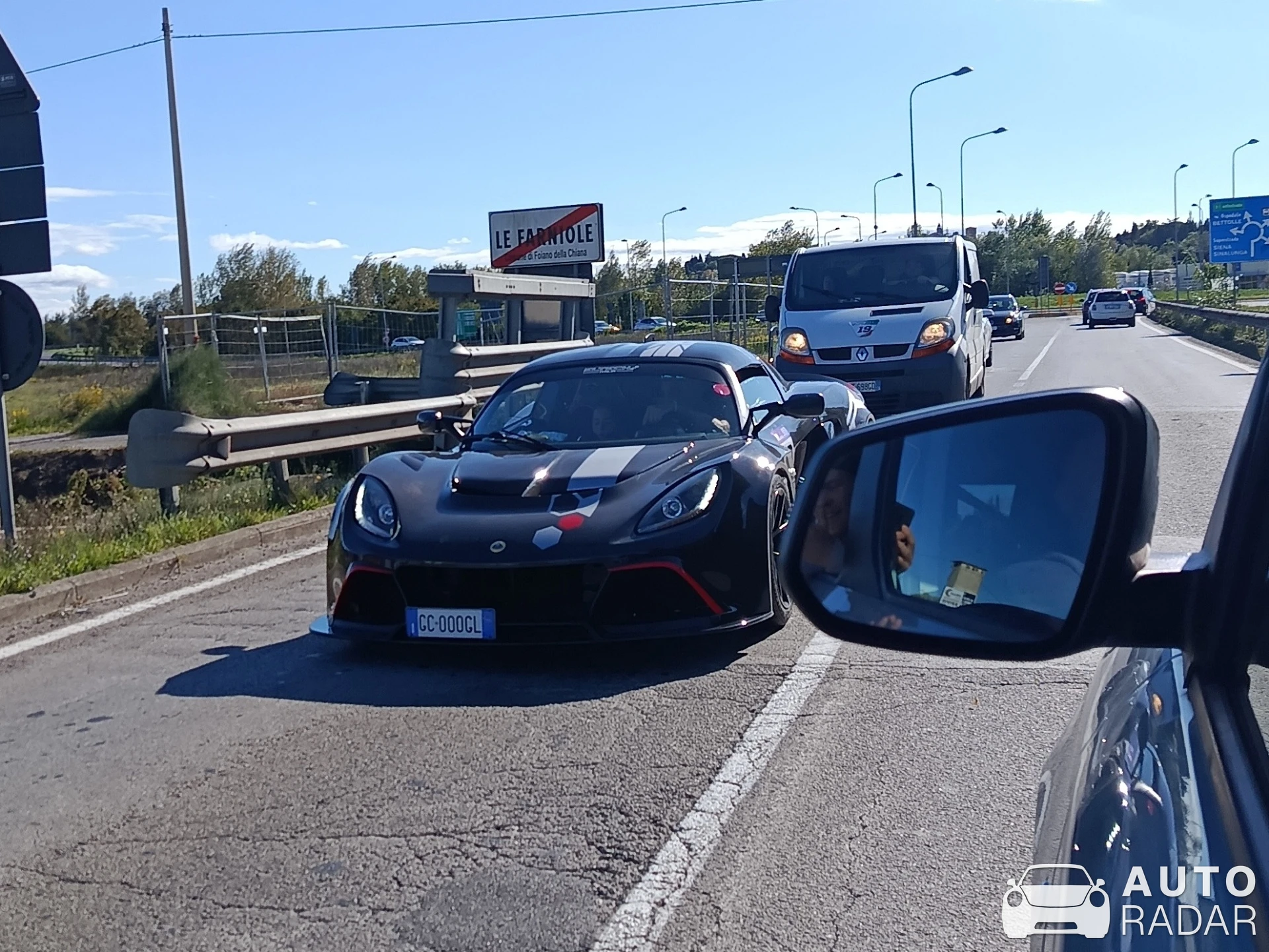 Lotus Exige Cup spotted in Sinalunga