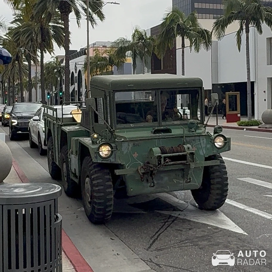 Chance-Vought Gama Goat spotted in Beverly Hills
