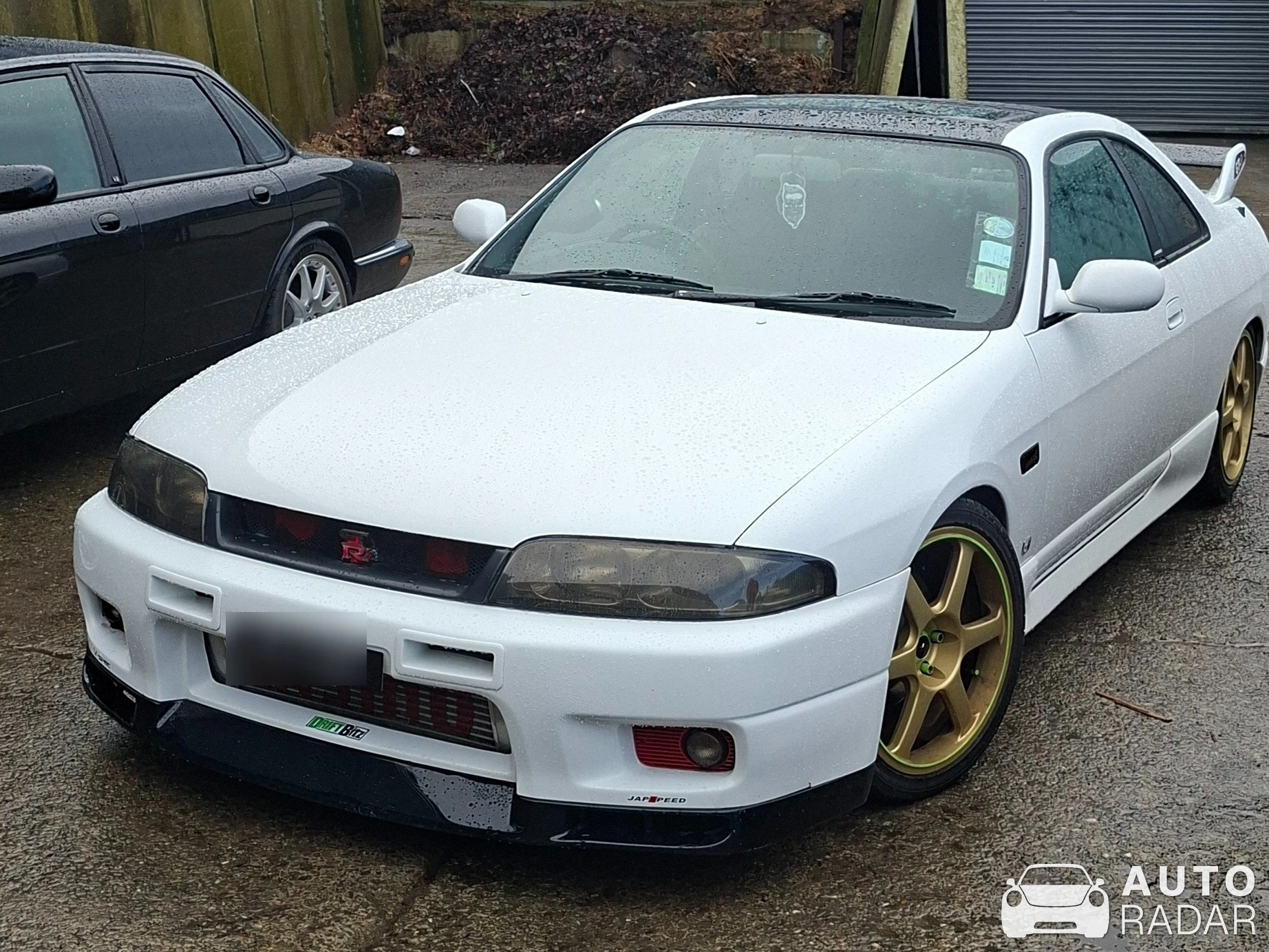 Nissan Skyline R33 GT-R V-Spec spotted in Coomlogane